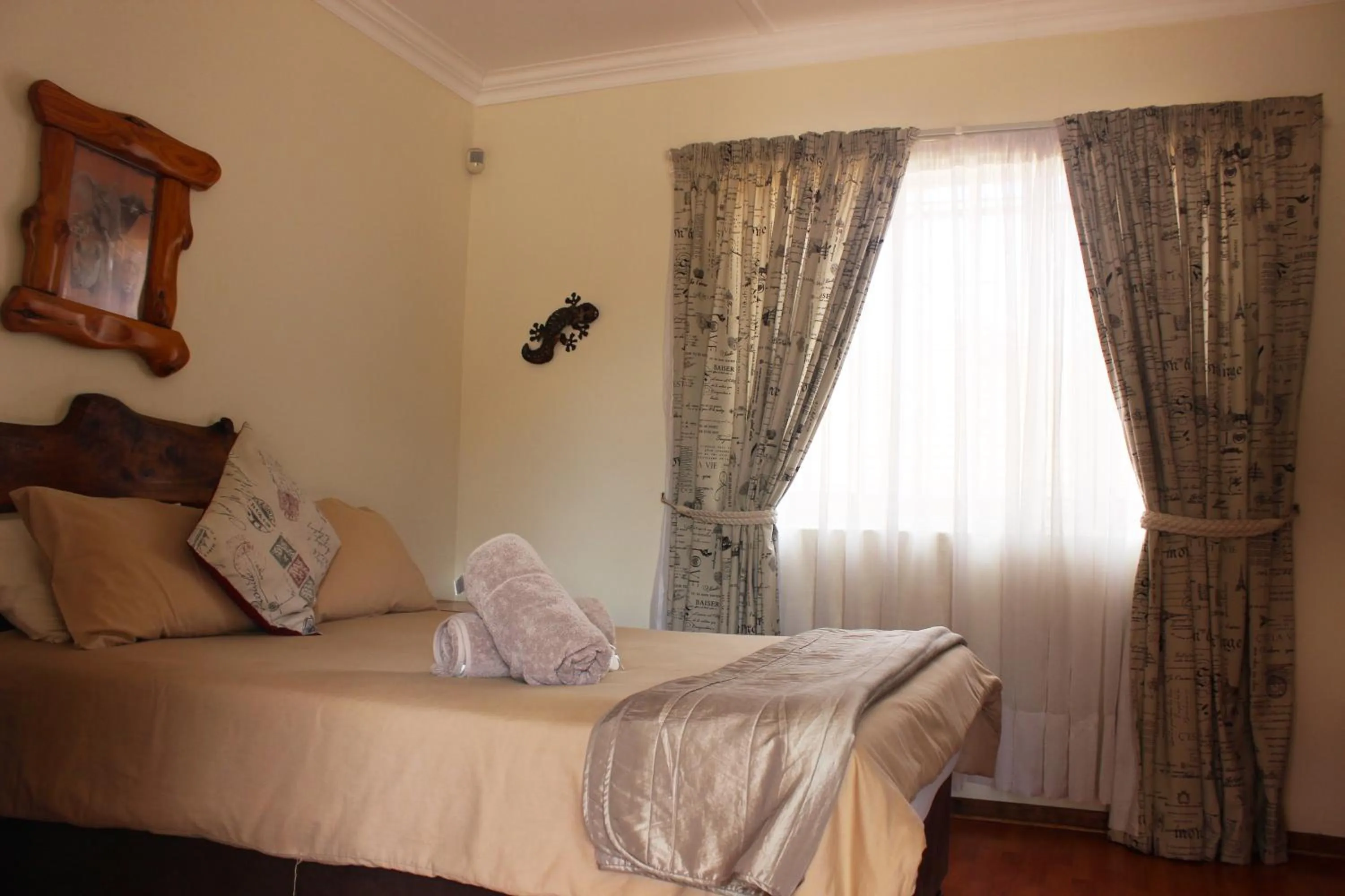 Garden, Bed in Kalahari Guest House