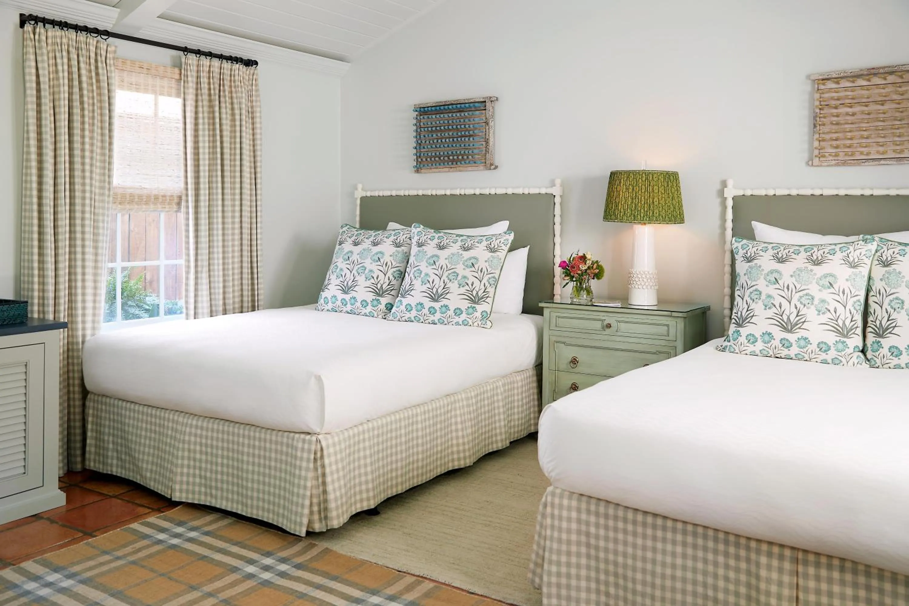 Photo of the whole room, Bed in Lake Austin Spa Resort - All Inclusive