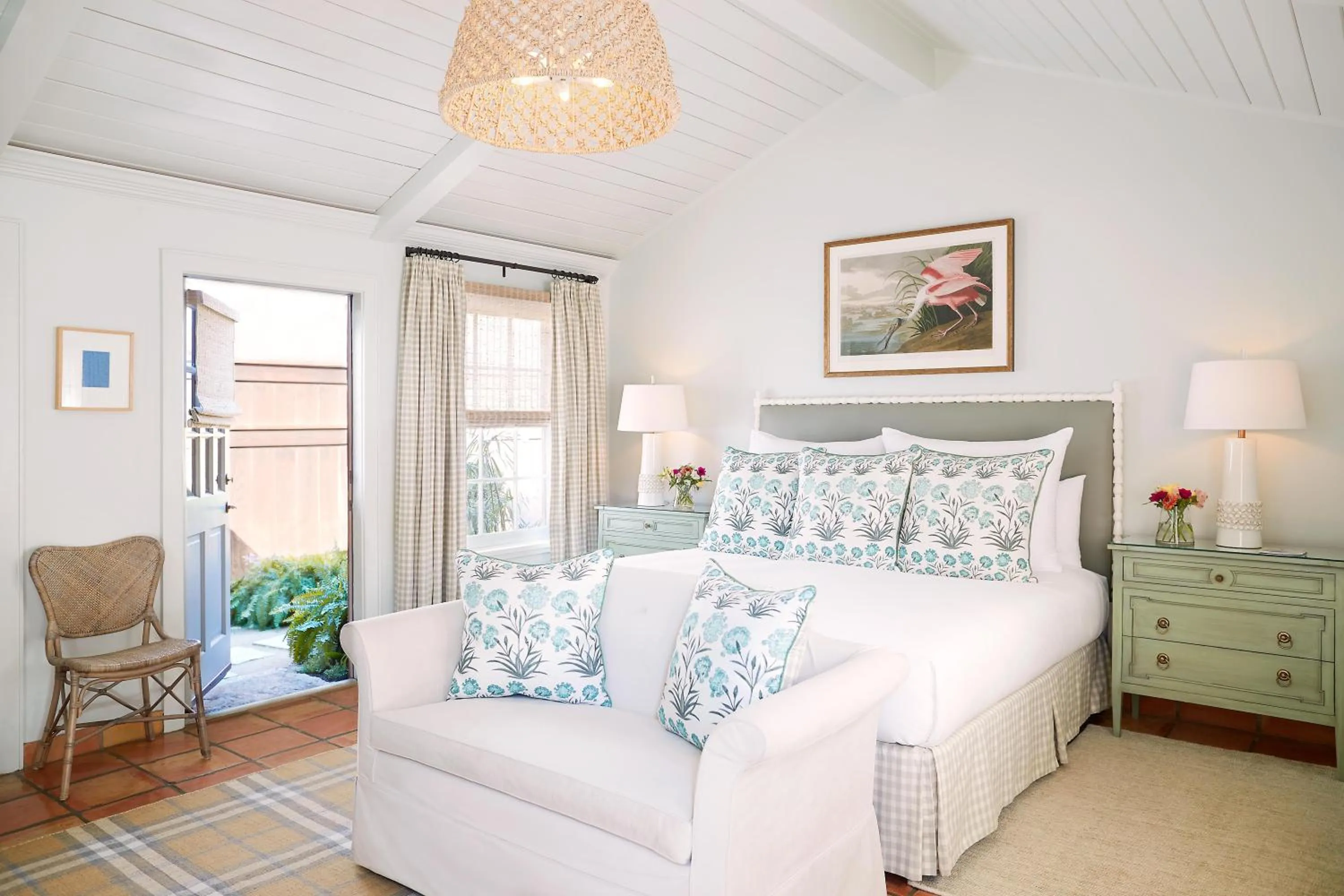 Photo of the whole room, Bed in Lake Austin Spa Resort - All Inclusive