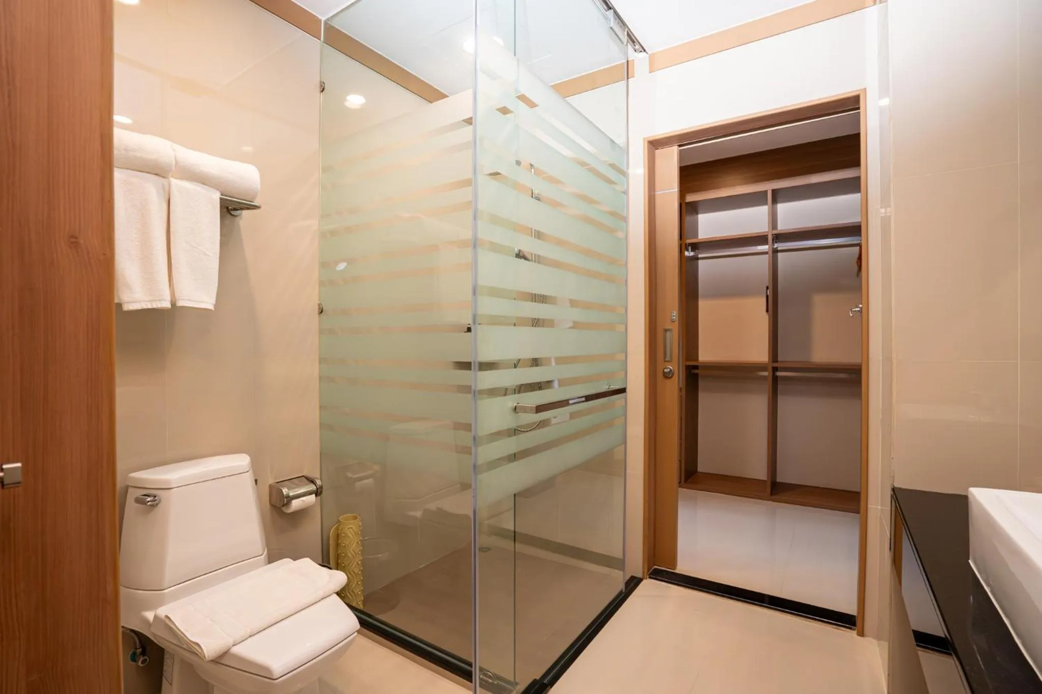 Shower in Hillside Residence Khaoyai
