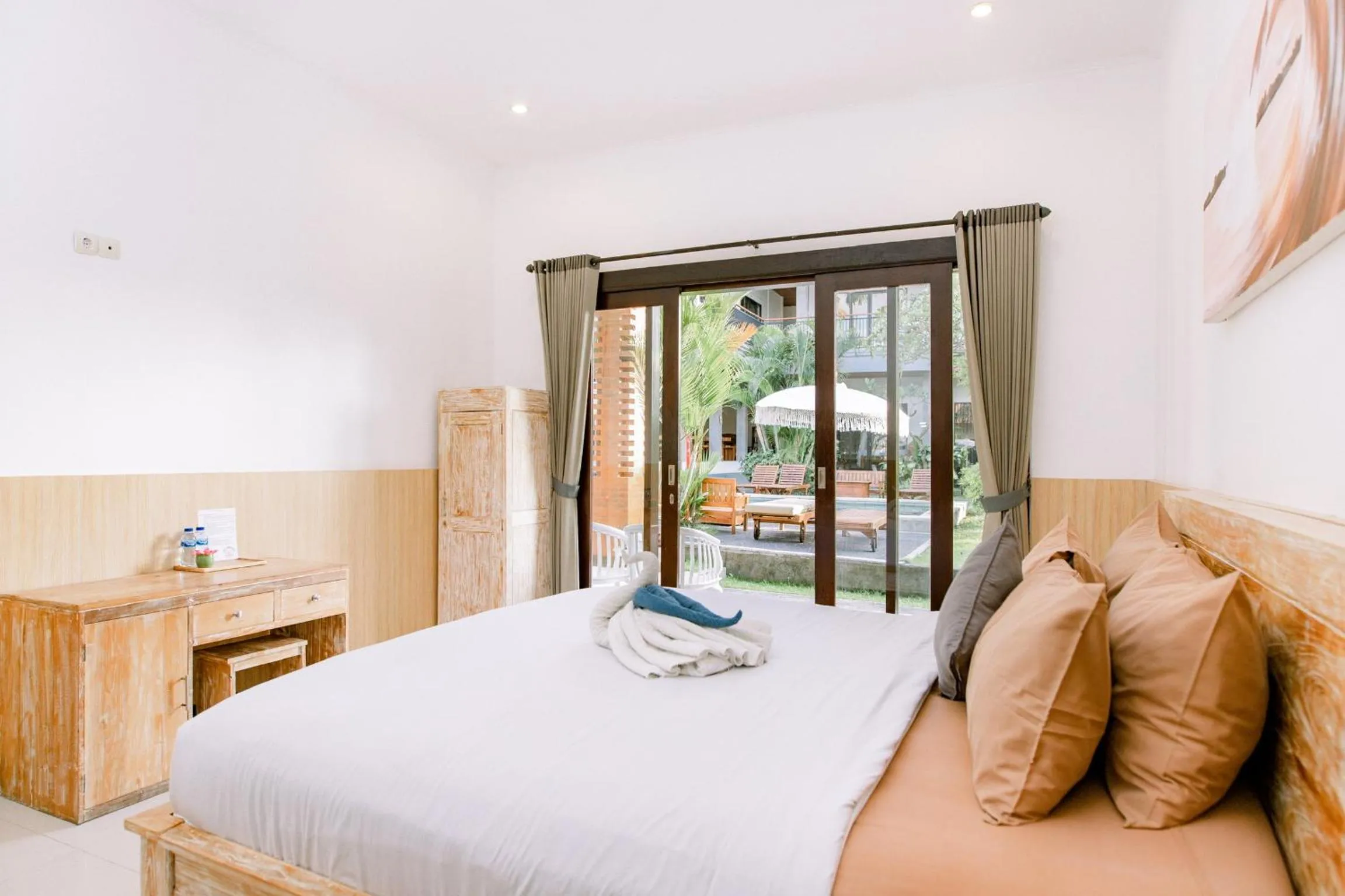 Deluxe Double Room in Lemon Guest House