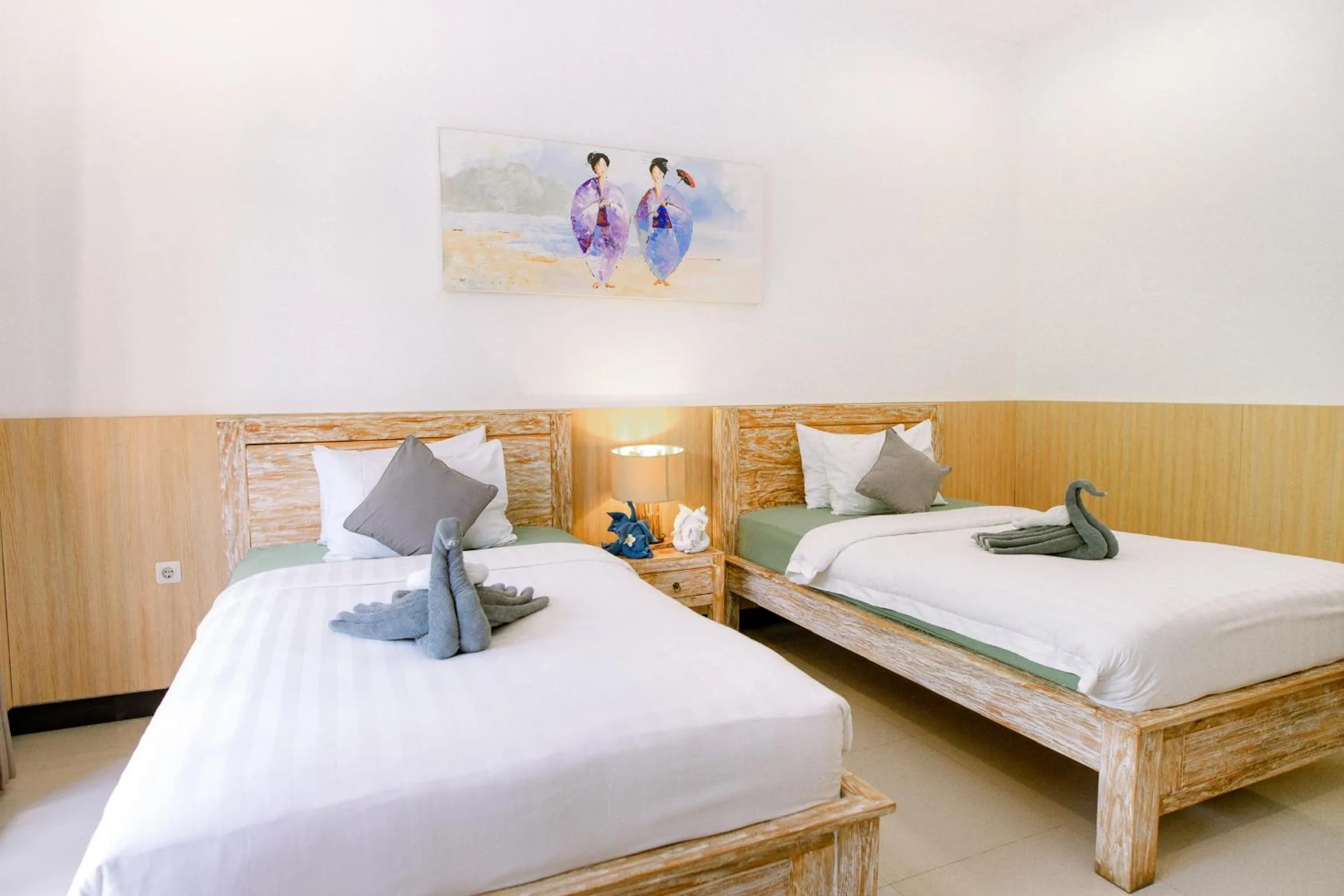 Bed in Lemon Guest House