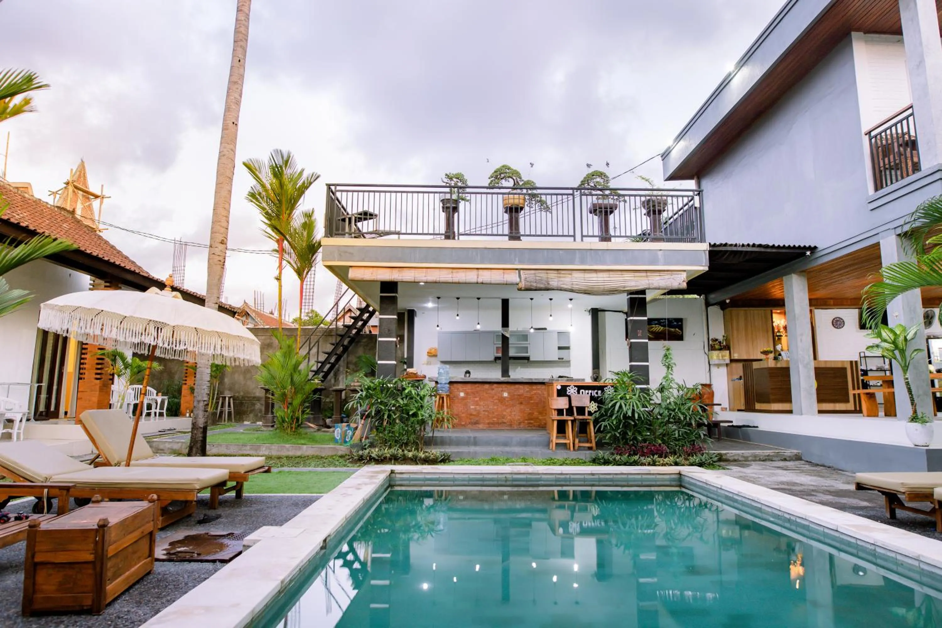 Day in Lemon Guest House