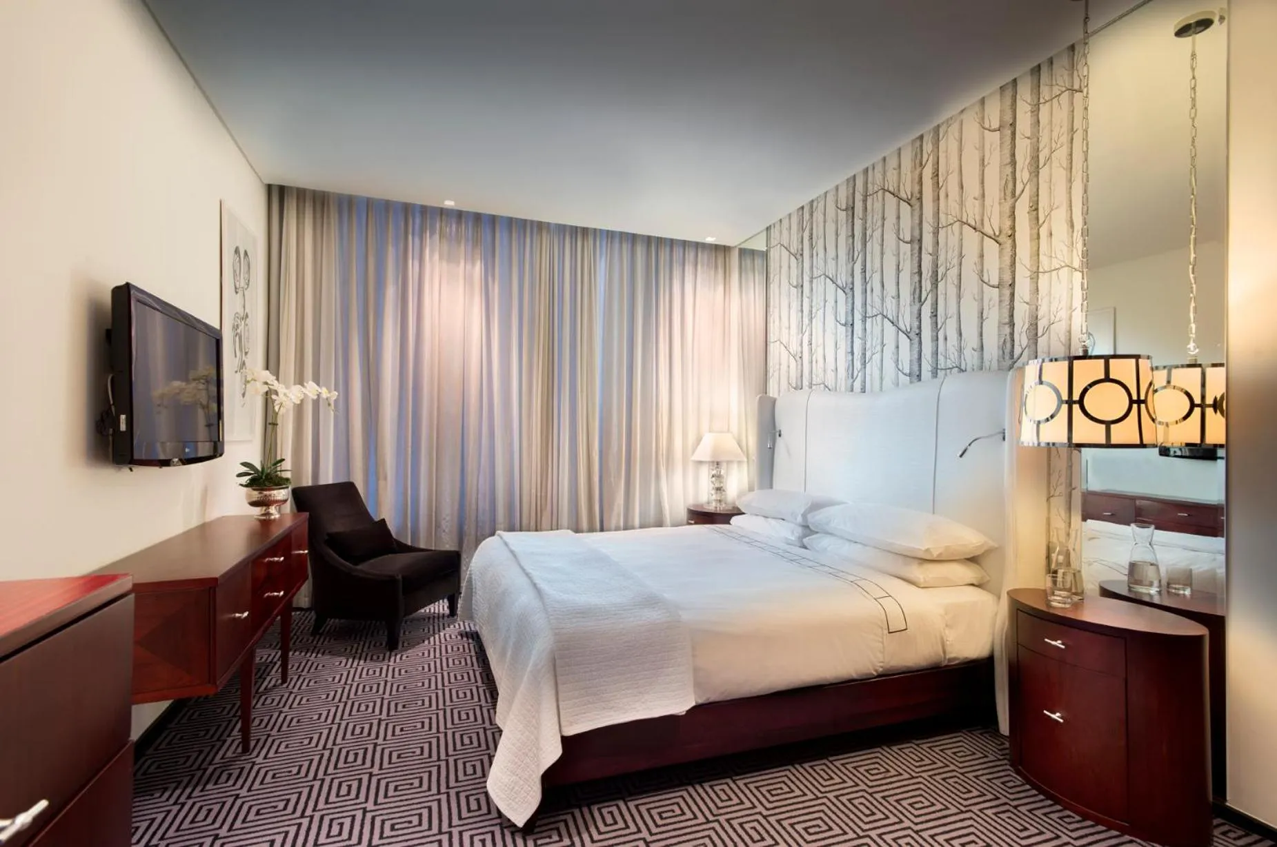 Bed in DAVINCI Suites