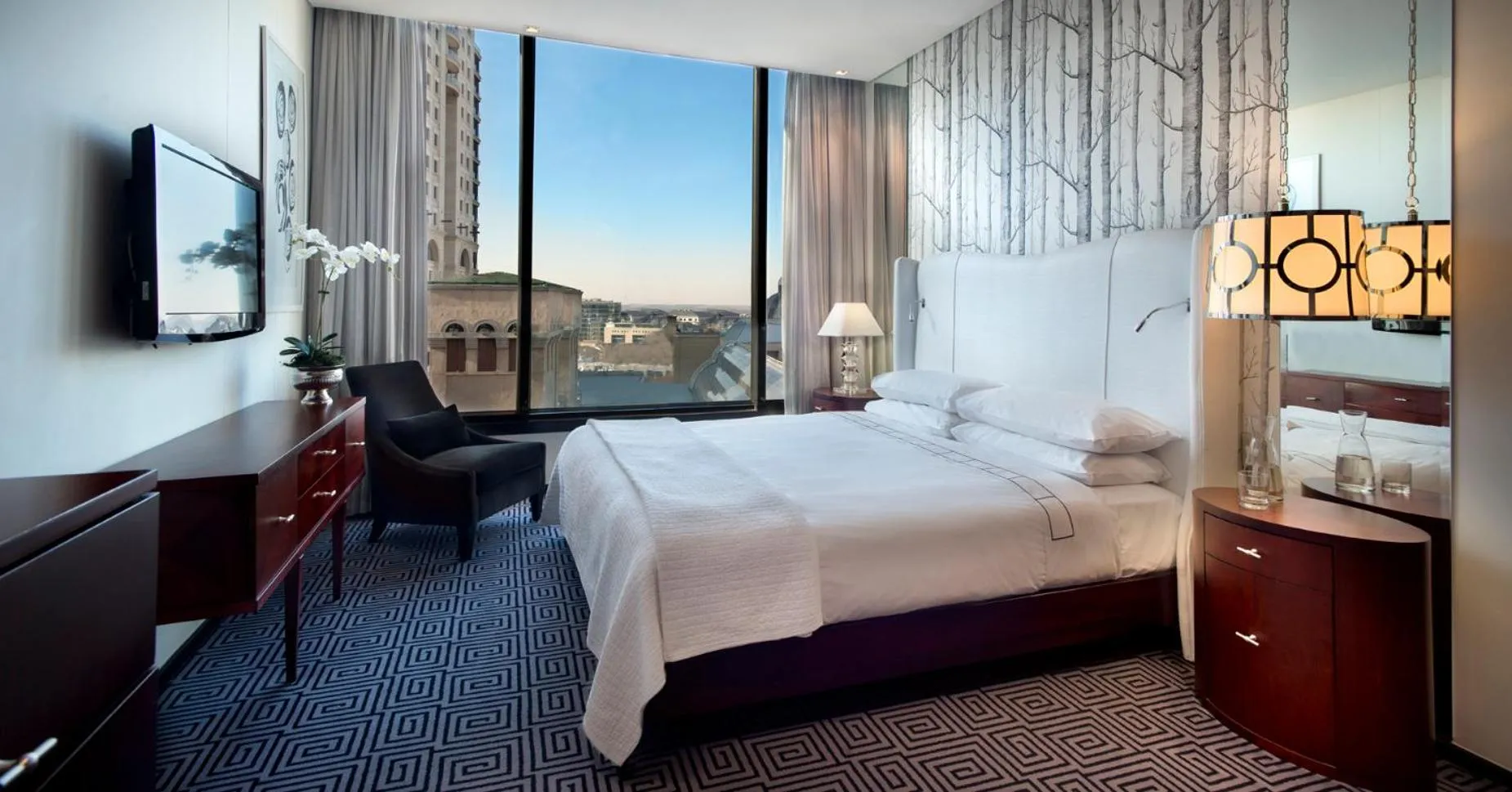 Bed in DAVINCI Suites