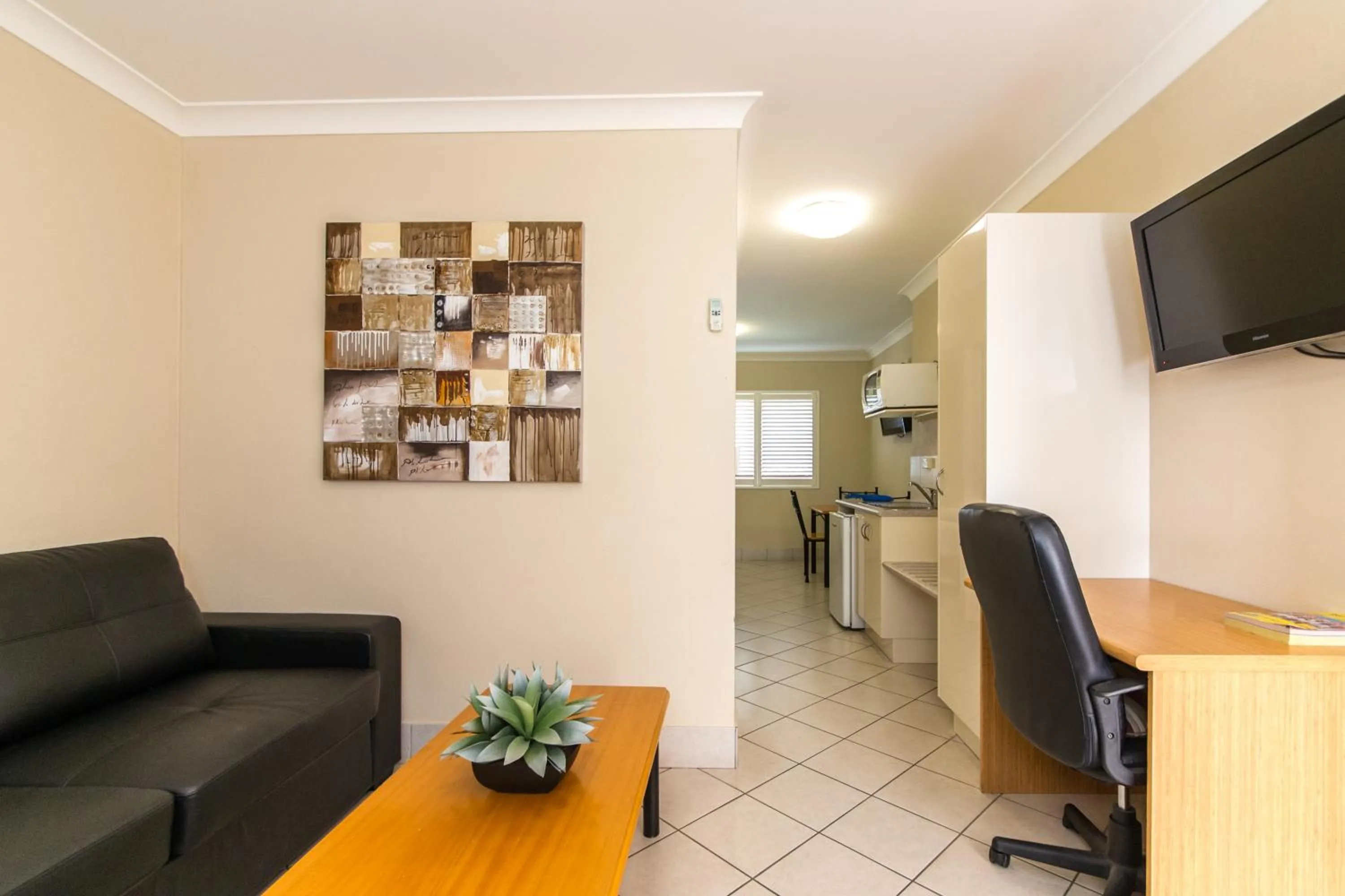 Living room in Villa Capri Motel