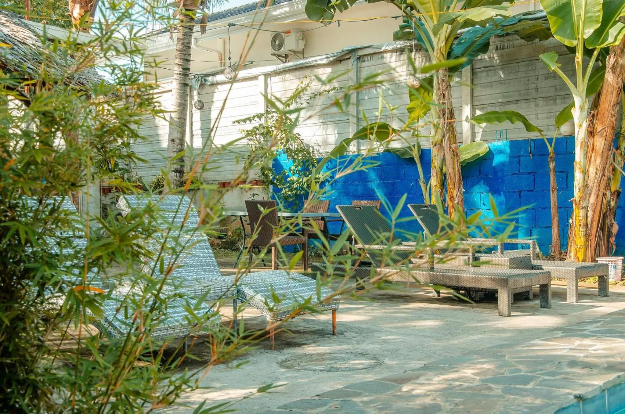 Swimming pool in Island Tiki Paradise Resort