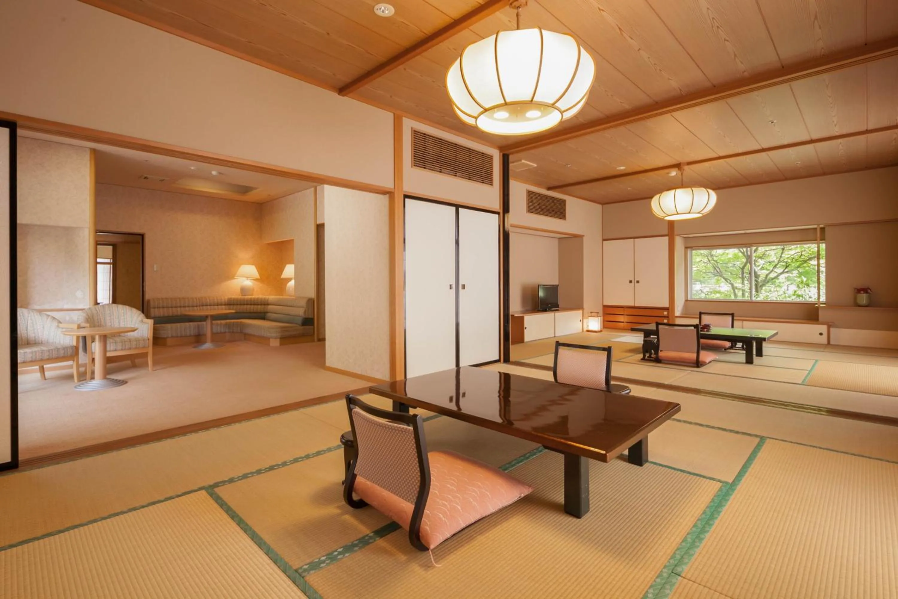 Photo of the whole room in Shima Grand Hotel