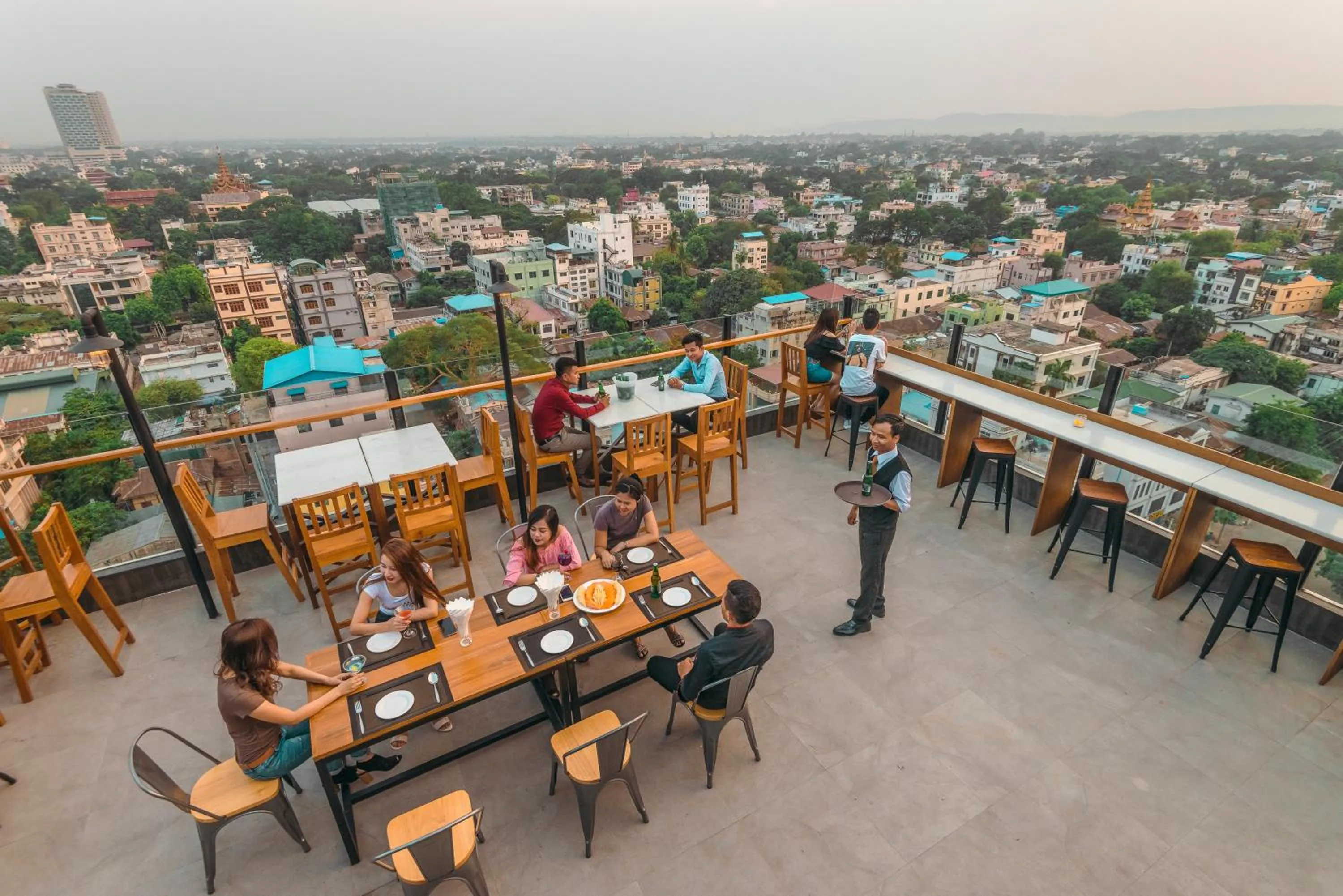 Lounge or bar in The Hotel Nova