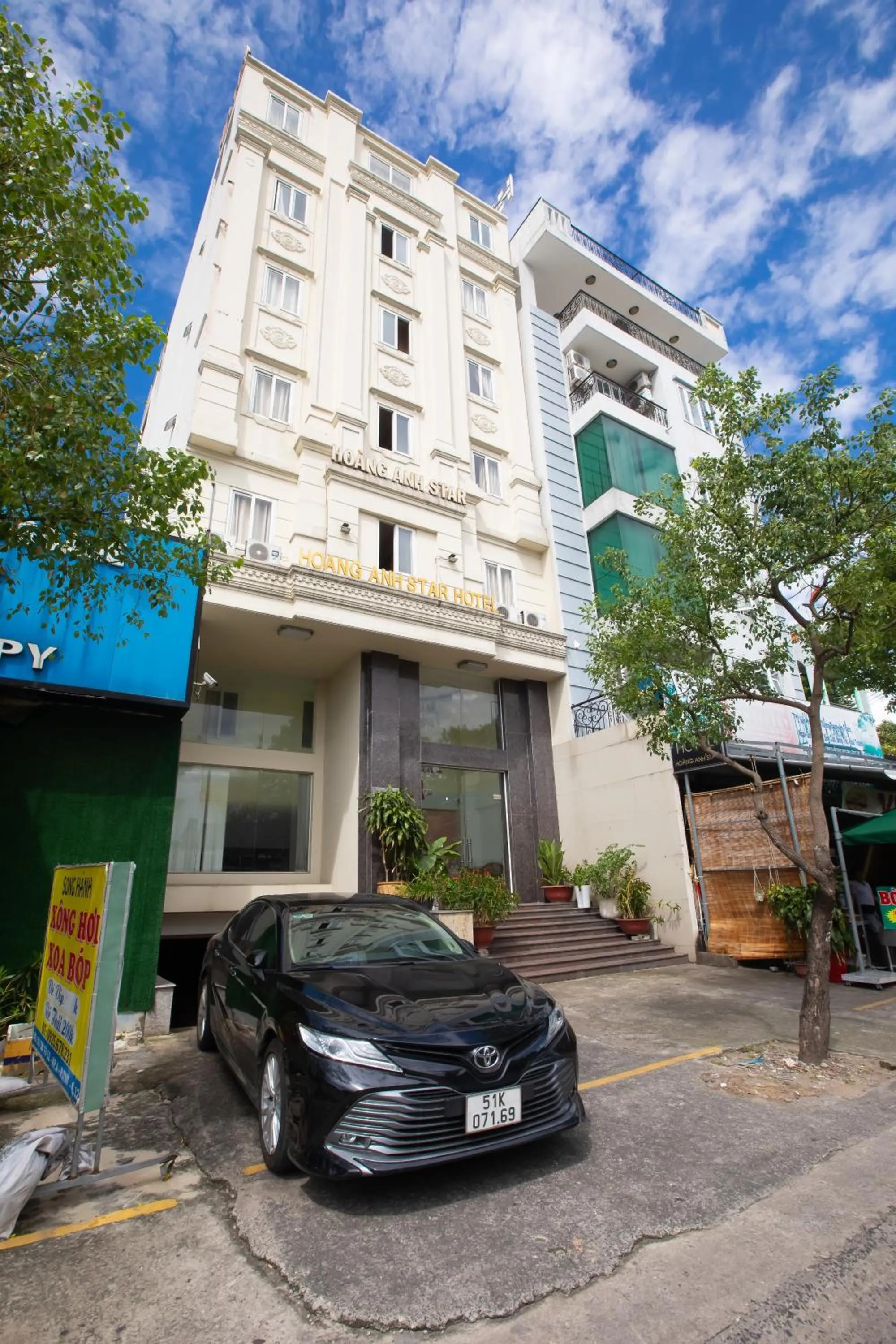 Property building in Hoang Anh Star Boutique Hotel