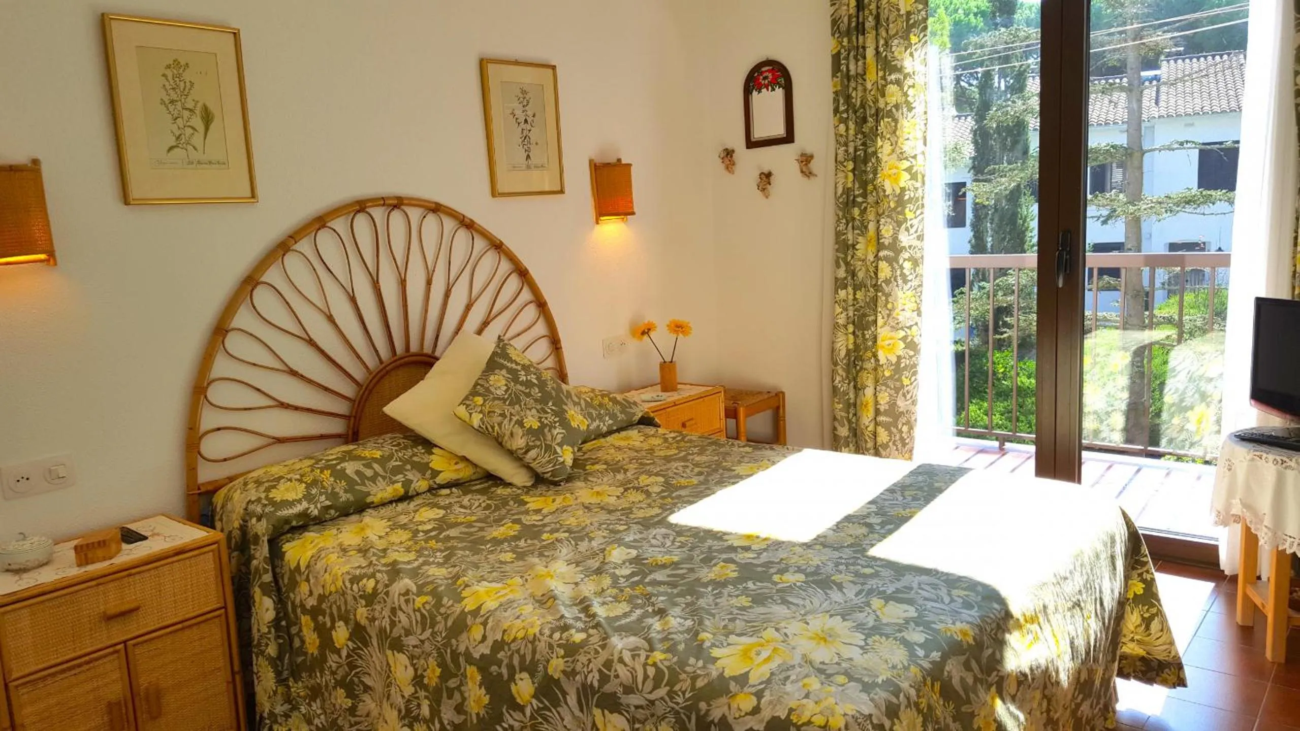 Bed in Villa Prat Xirlo