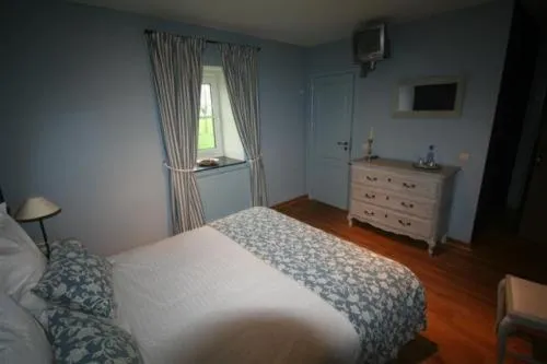 Day, Bed in Hostellerie au Coeur du Spinois