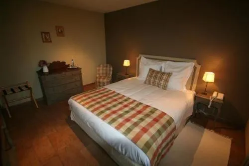 Photo of the whole room, Bed in Hostellerie au Coeur du Spinois