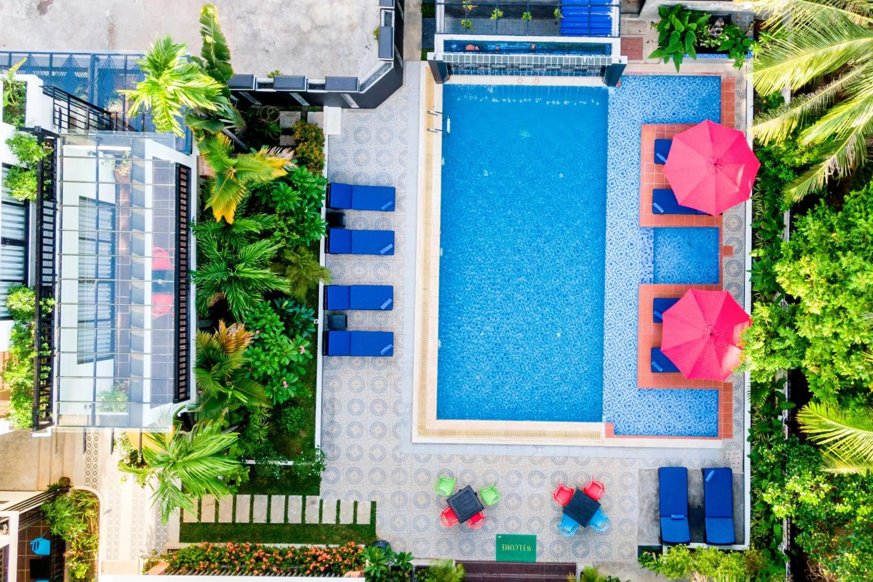 Swimming pool in Peak Elite Boutique