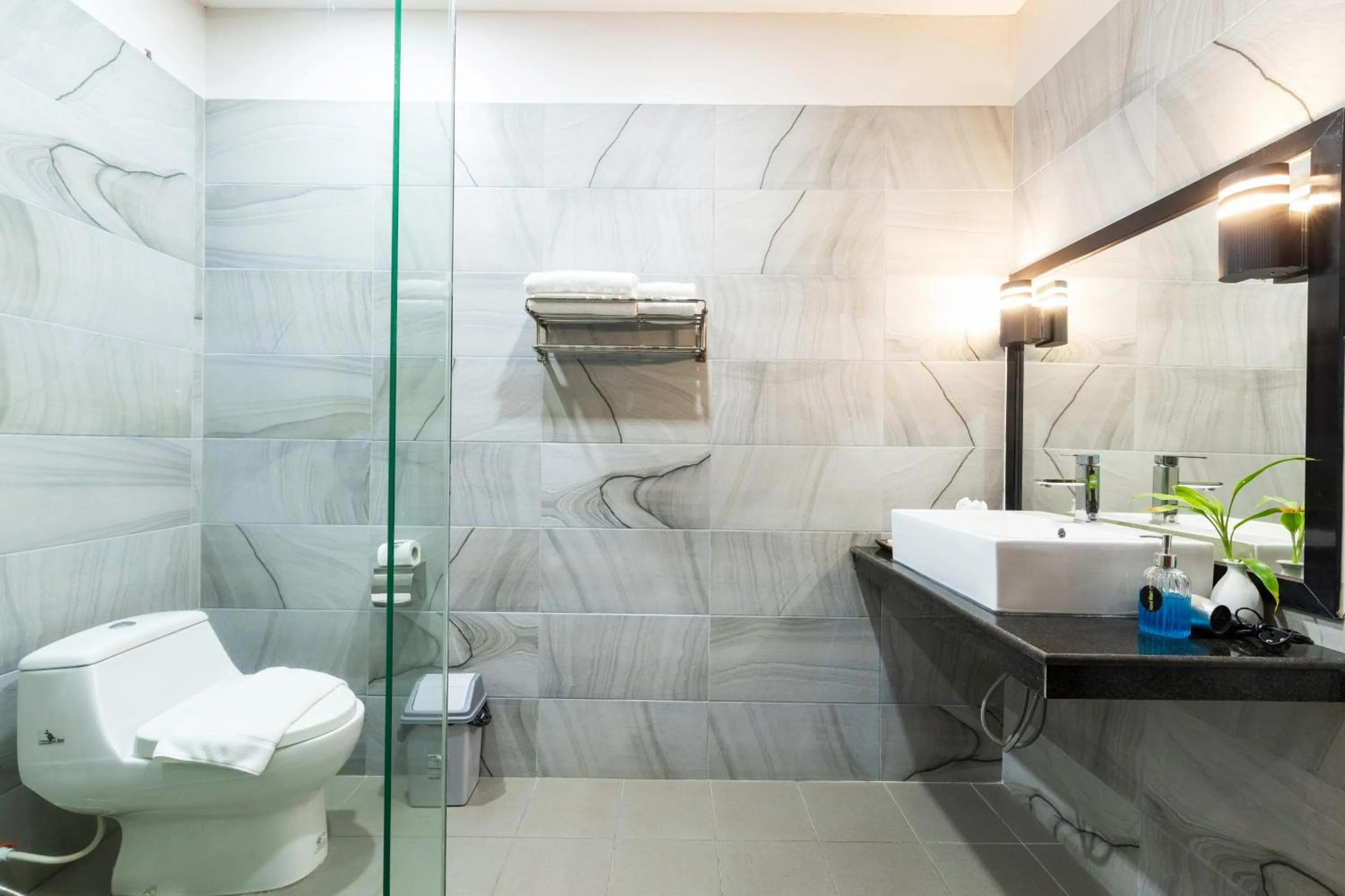 Shower in Peak Elite Boutique