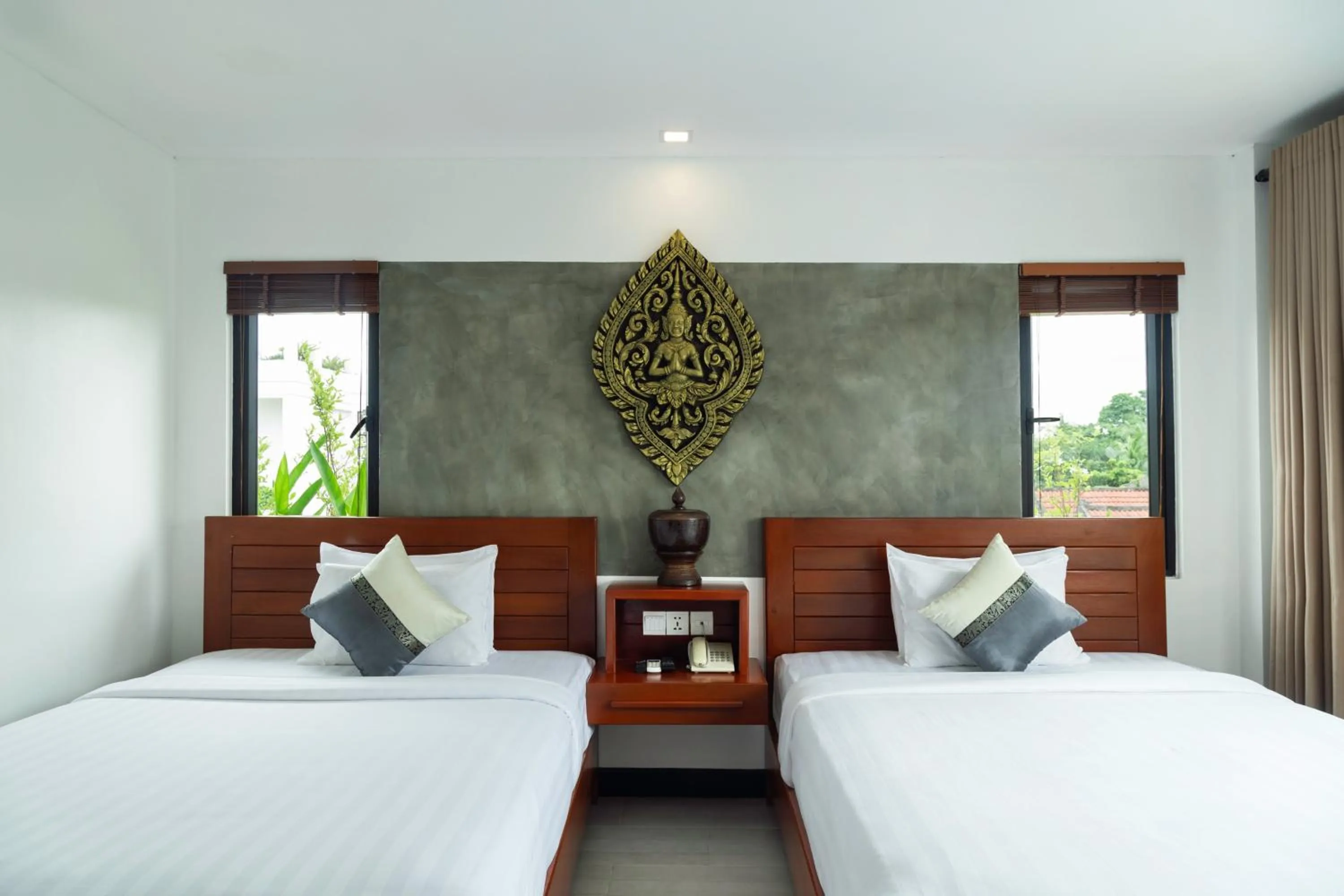 Bedroom, Bed in Peak Elite Boutique