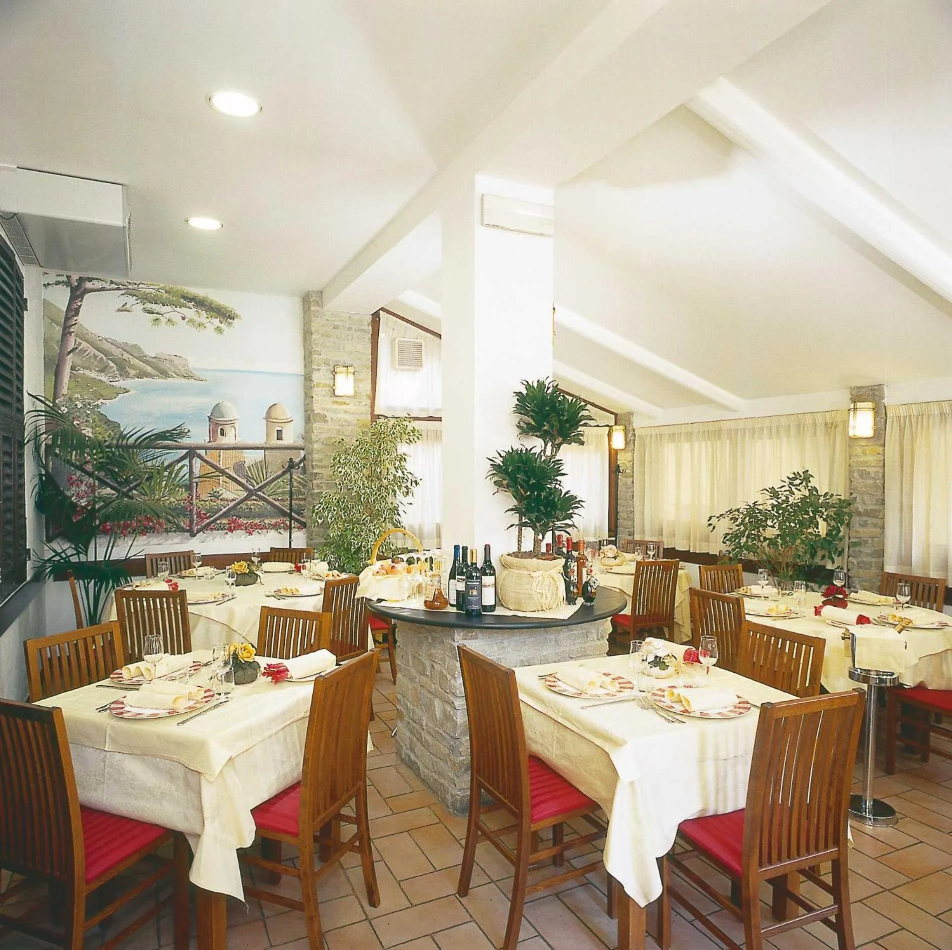 Restaurant/places to eat in Hotel Ulivi