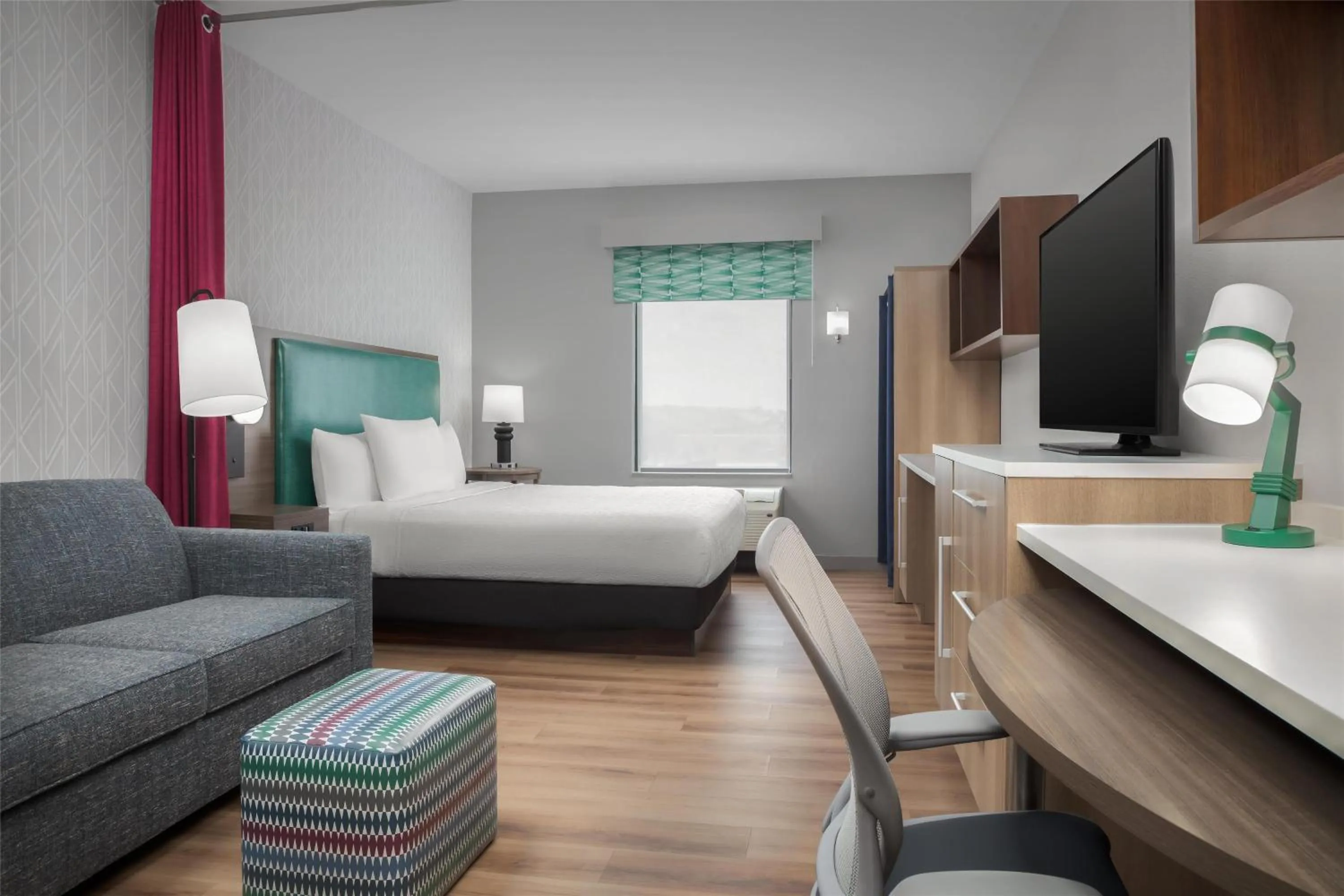 Bedroom, Bed in Home2 Suites By Hilton Las Cruces