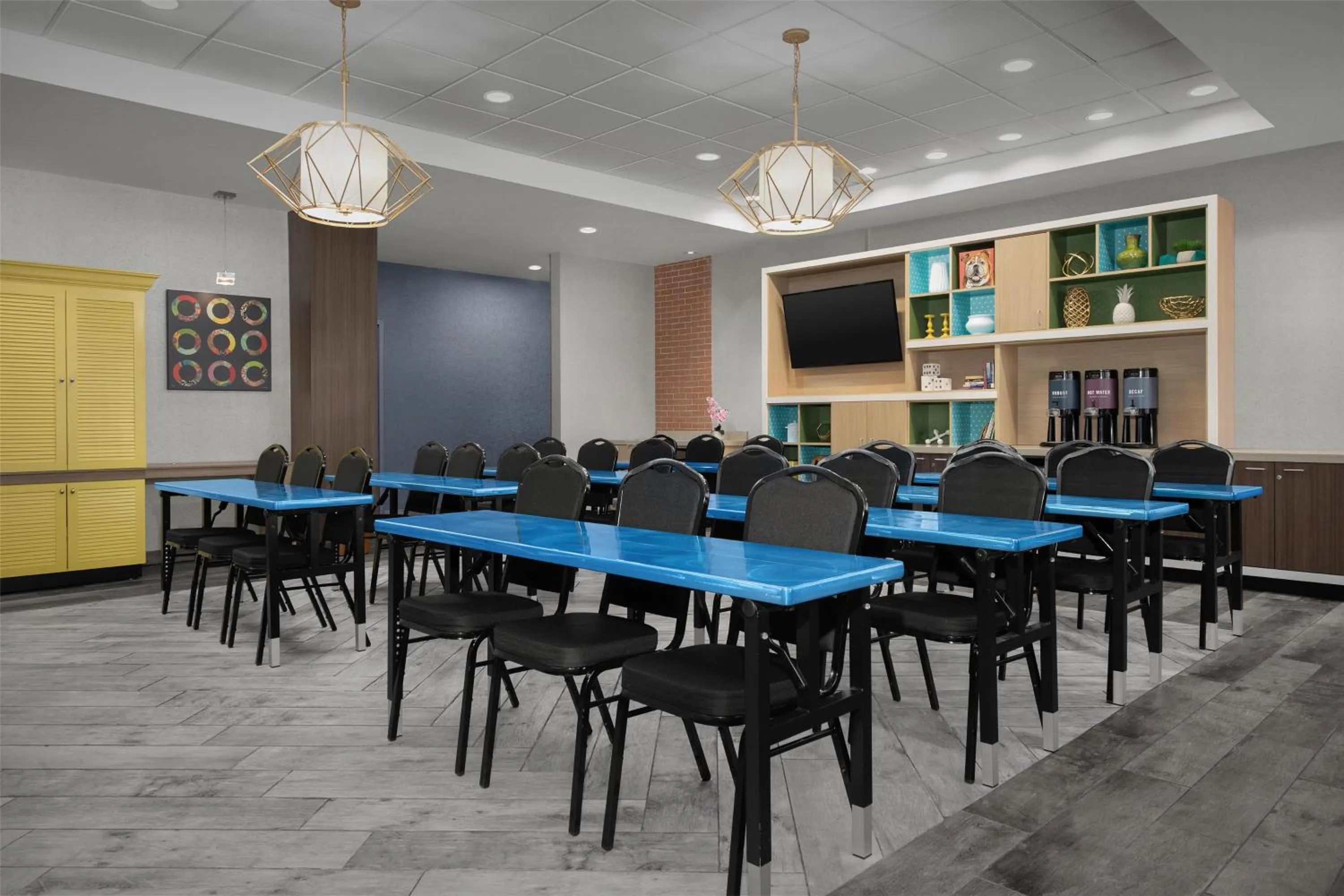 Meeting/conference room in Home2 Suites By Hilton Murfreesboro