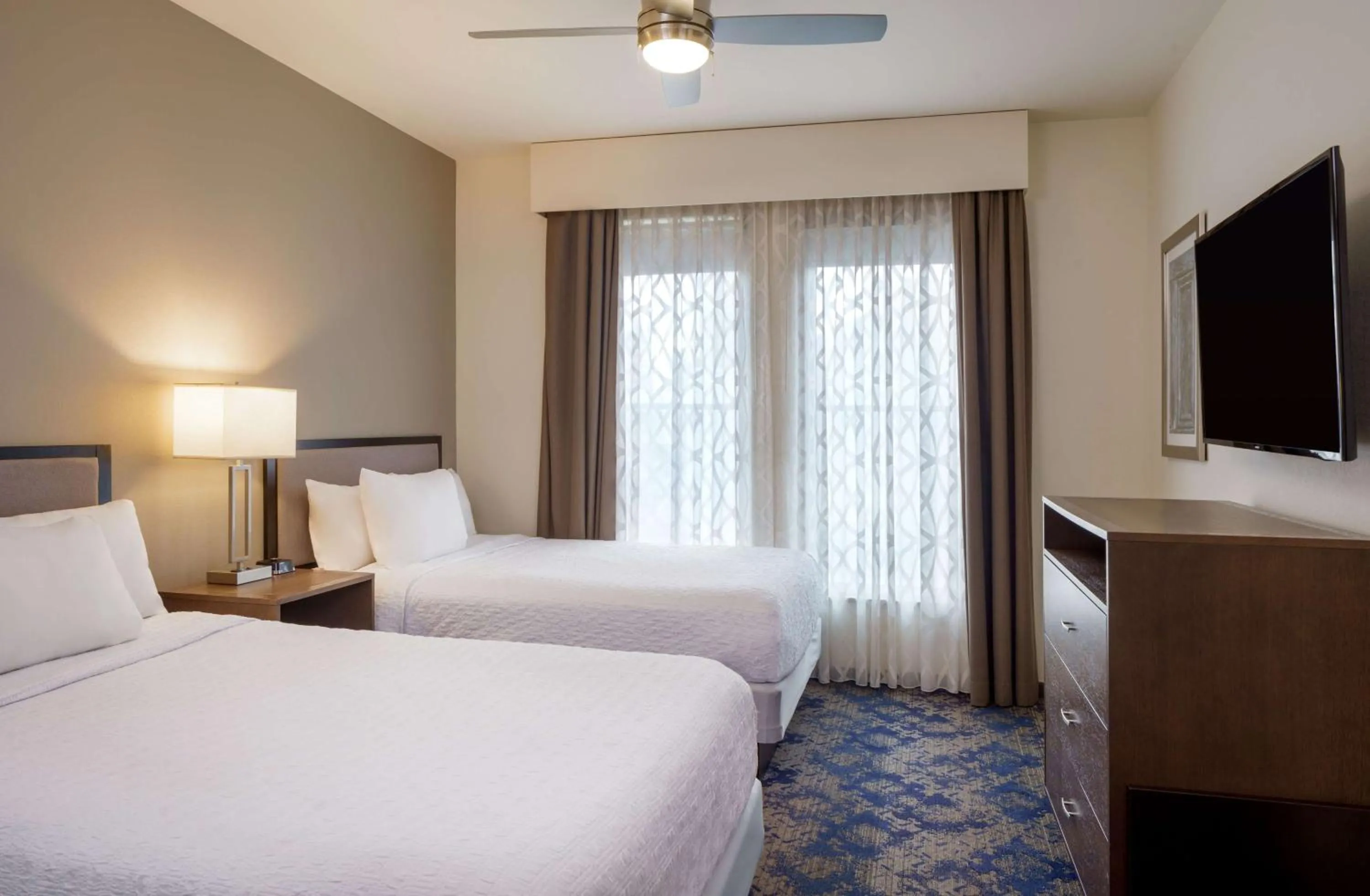 Bedroom, Bed in Homewood Suites By Hilton New Orleans French Quarter