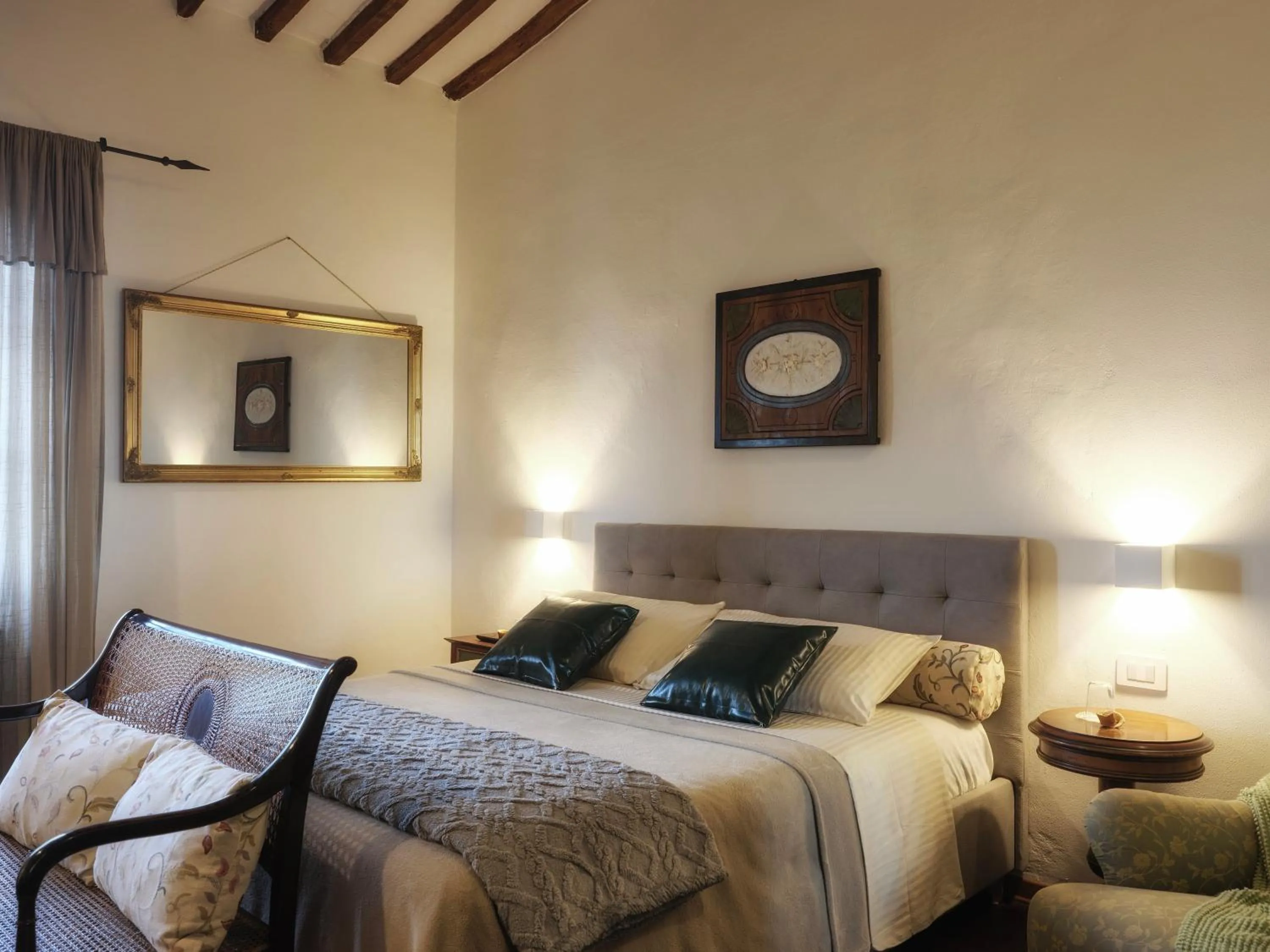 Bed in Casal di Peppe B&B
