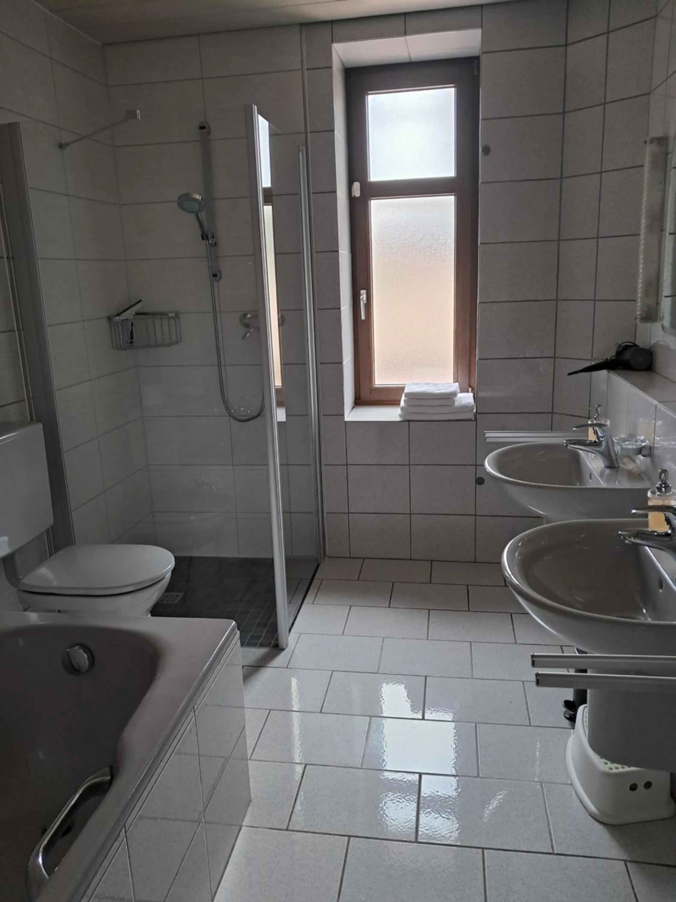 Bathroom in Gästehaus Laßbruch