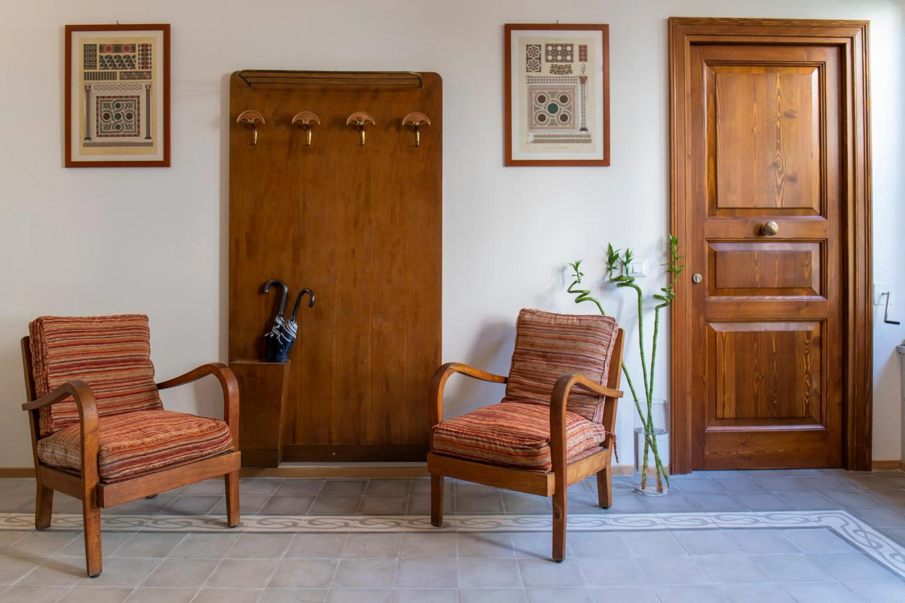 Decorative detail in Palazzo Planeta