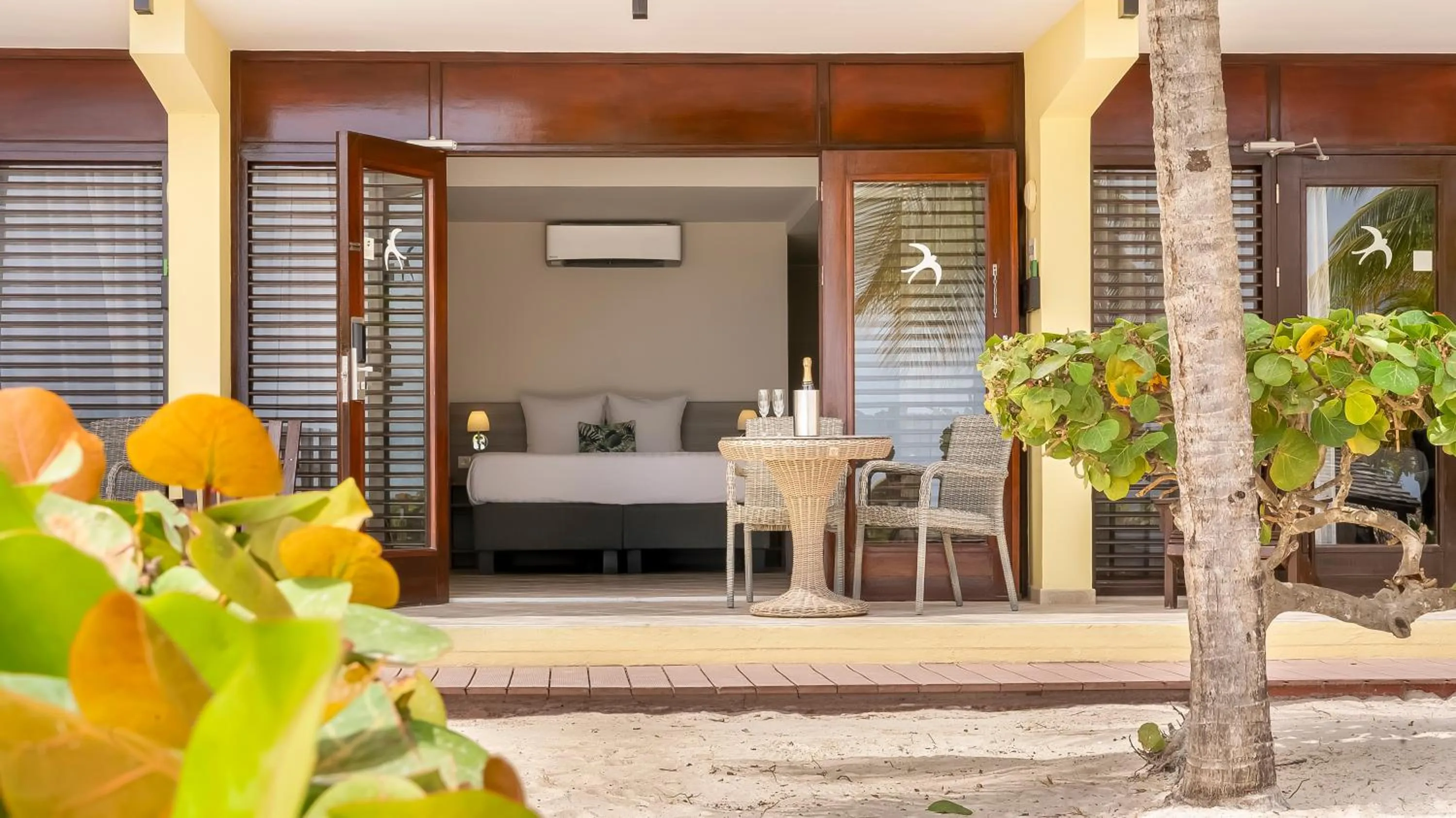 Living room in LionsDive Beach Resort