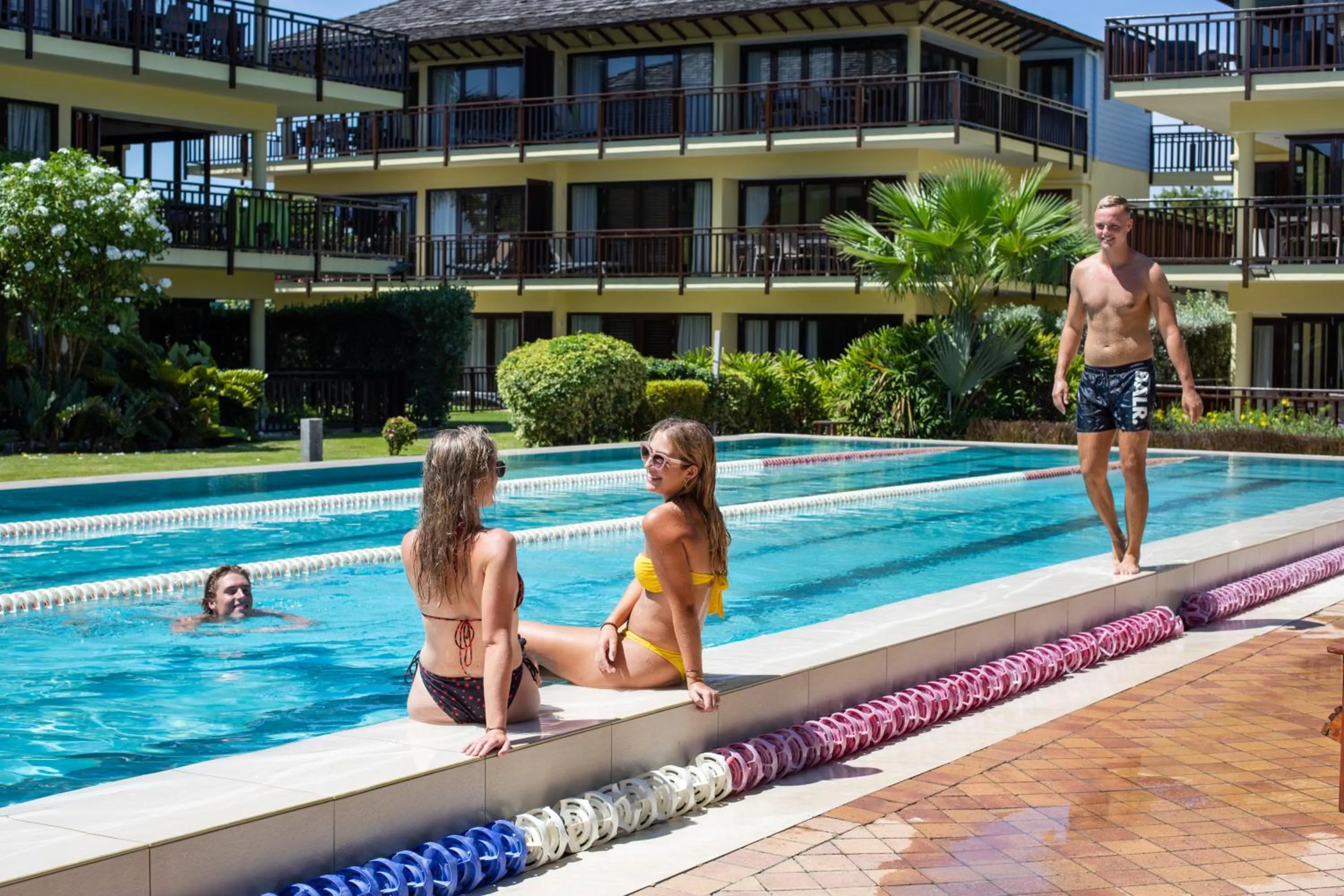 Swimming pool in LionsDive Beach Resort