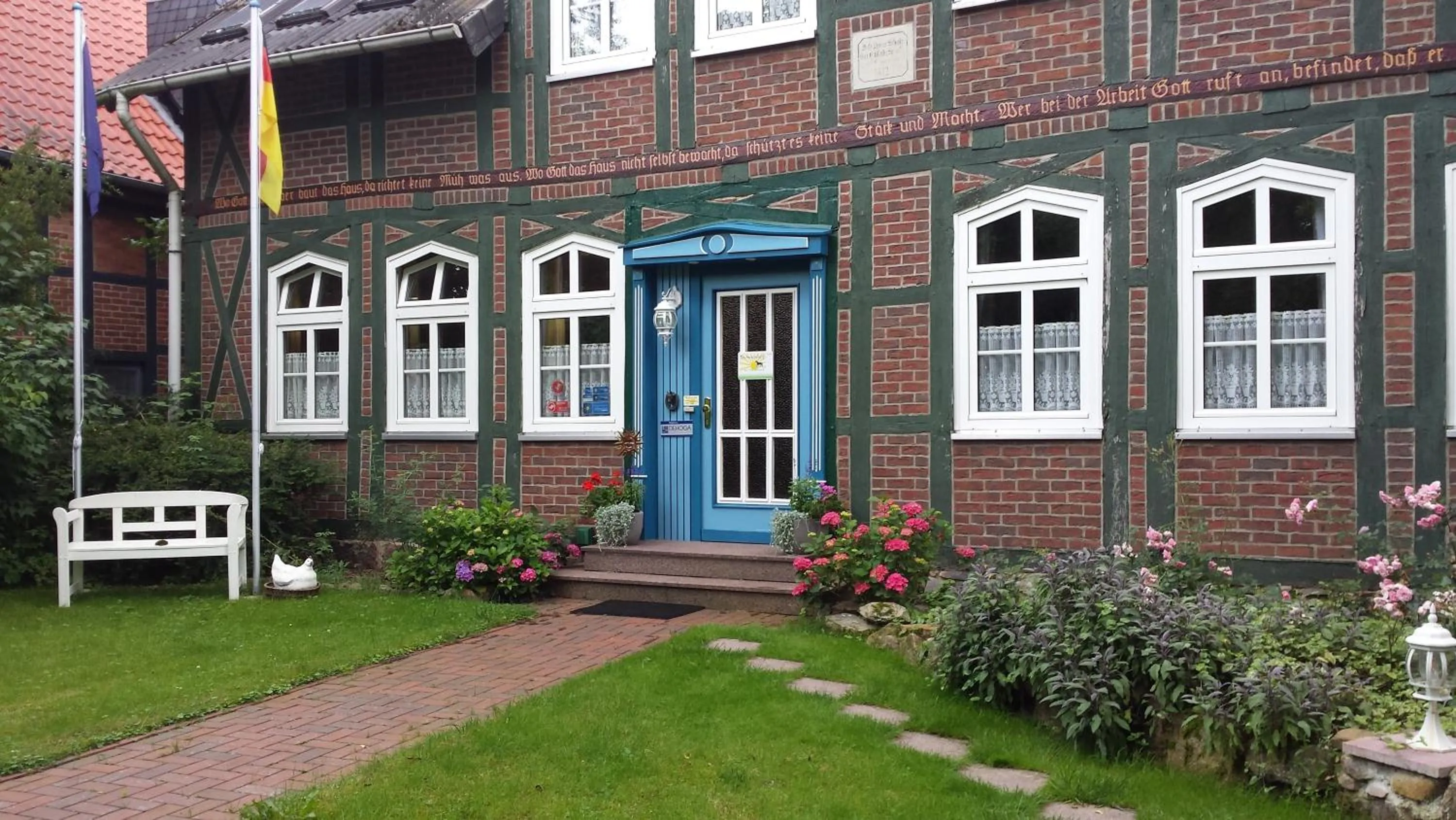 Facade/entrance in Landhotel Sonnenhof im Wendland