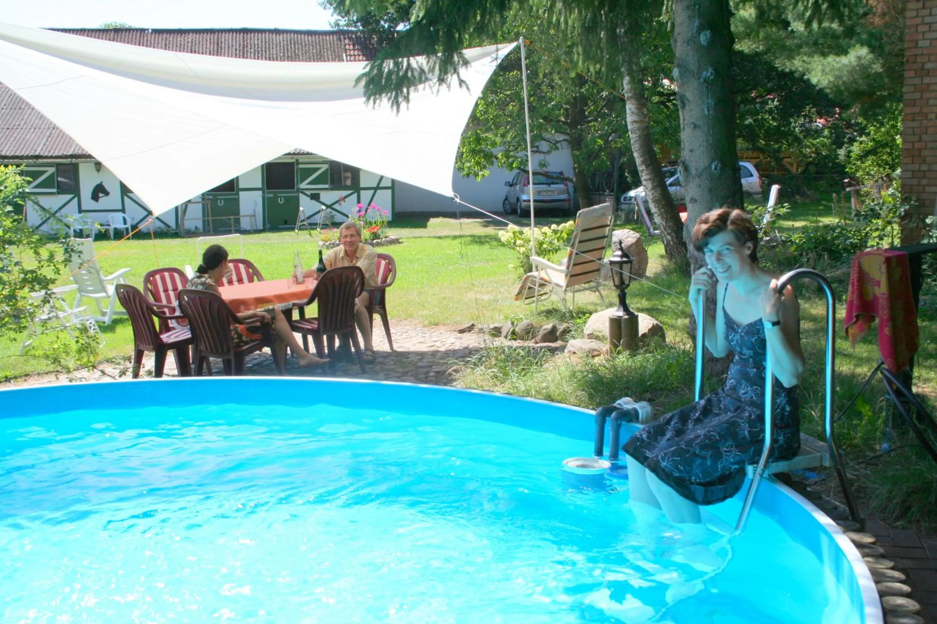 Swimming pool in Landhotel Sonnenhof im Wendland