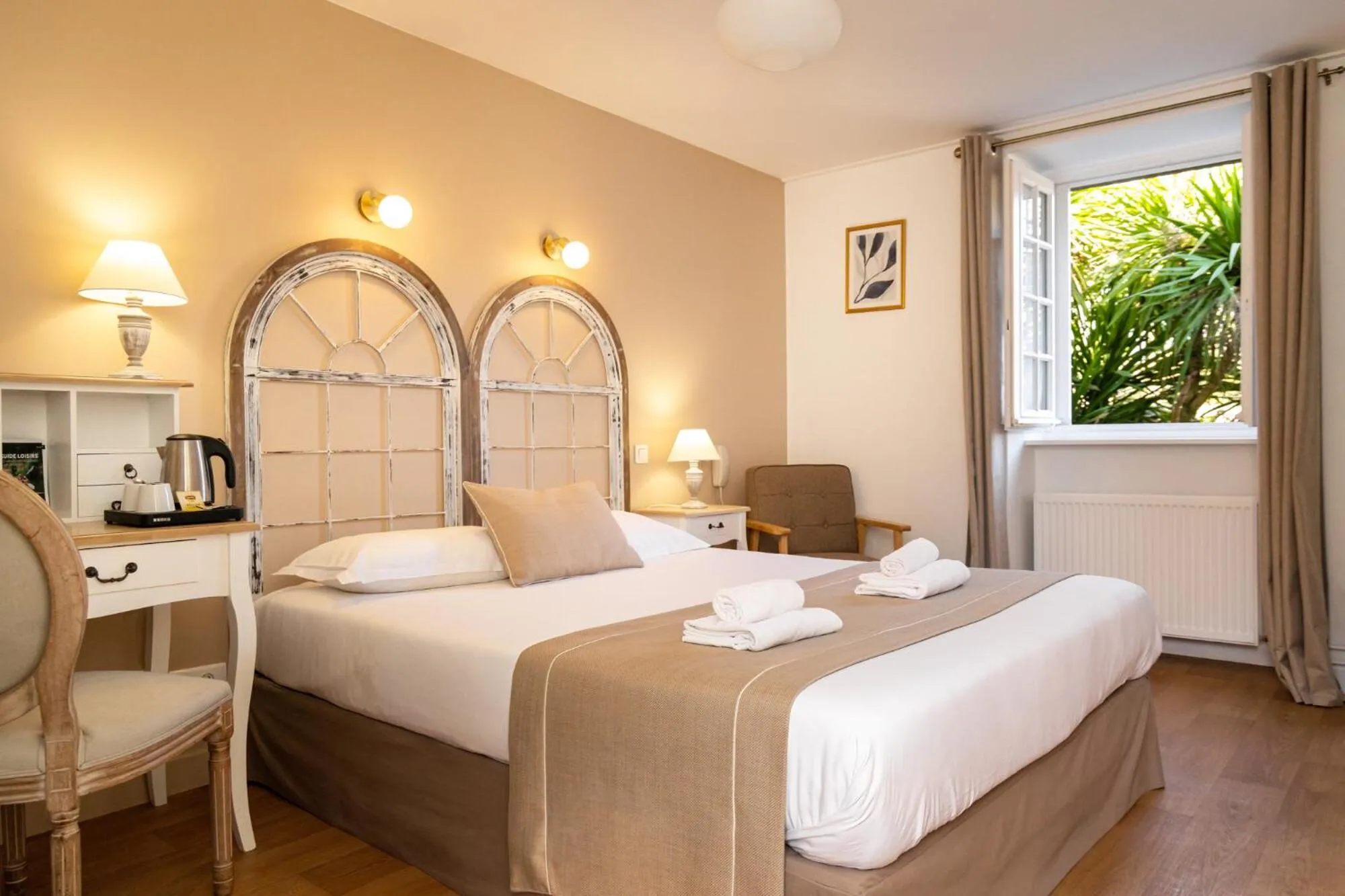 Demeures & Châteaux - Hôtel de la porte Saint-Malo - DINAN