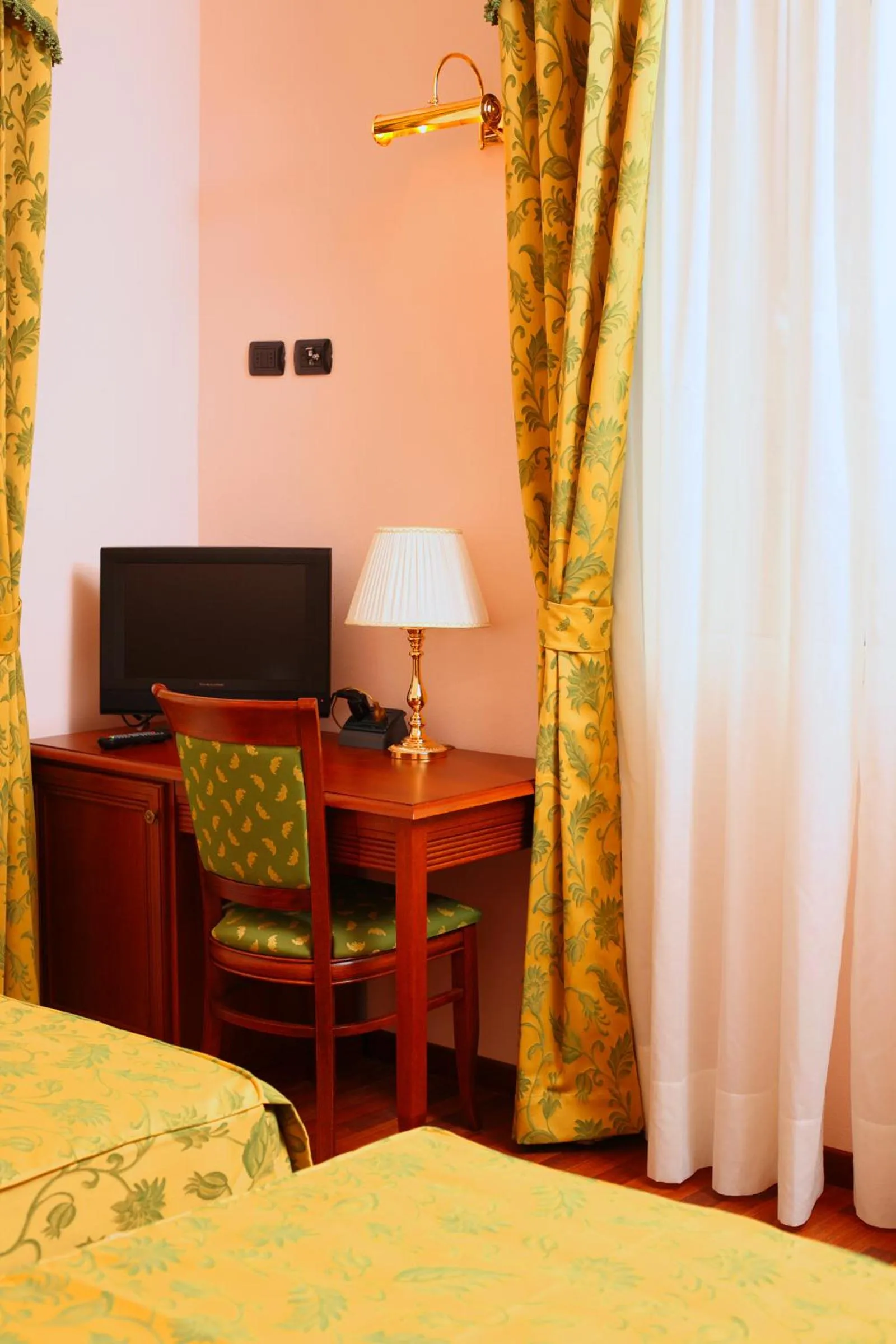 Other, Bed in Hotel La Torretta