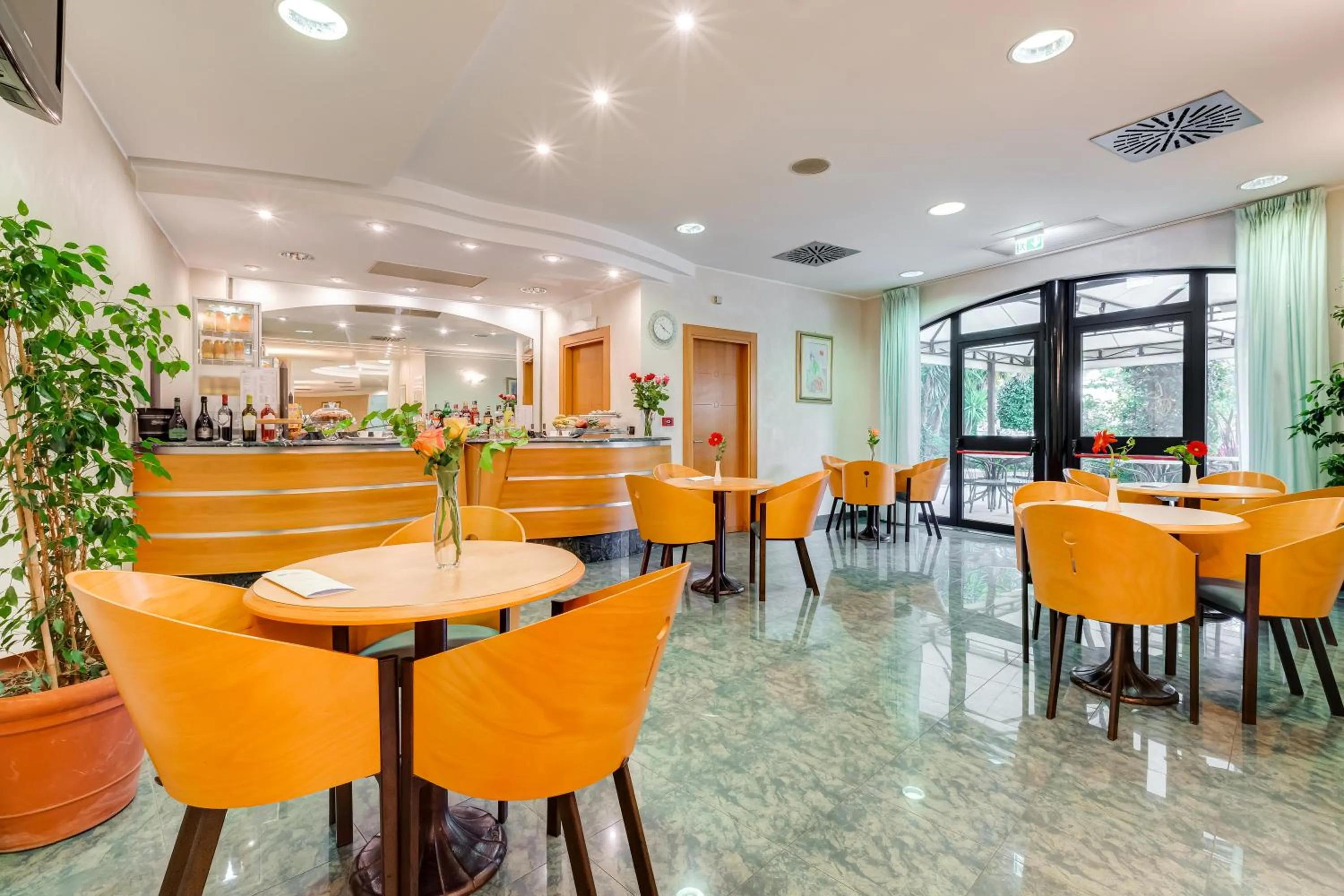 Restaurant/places to eat in Best Western Hotel Imperiale