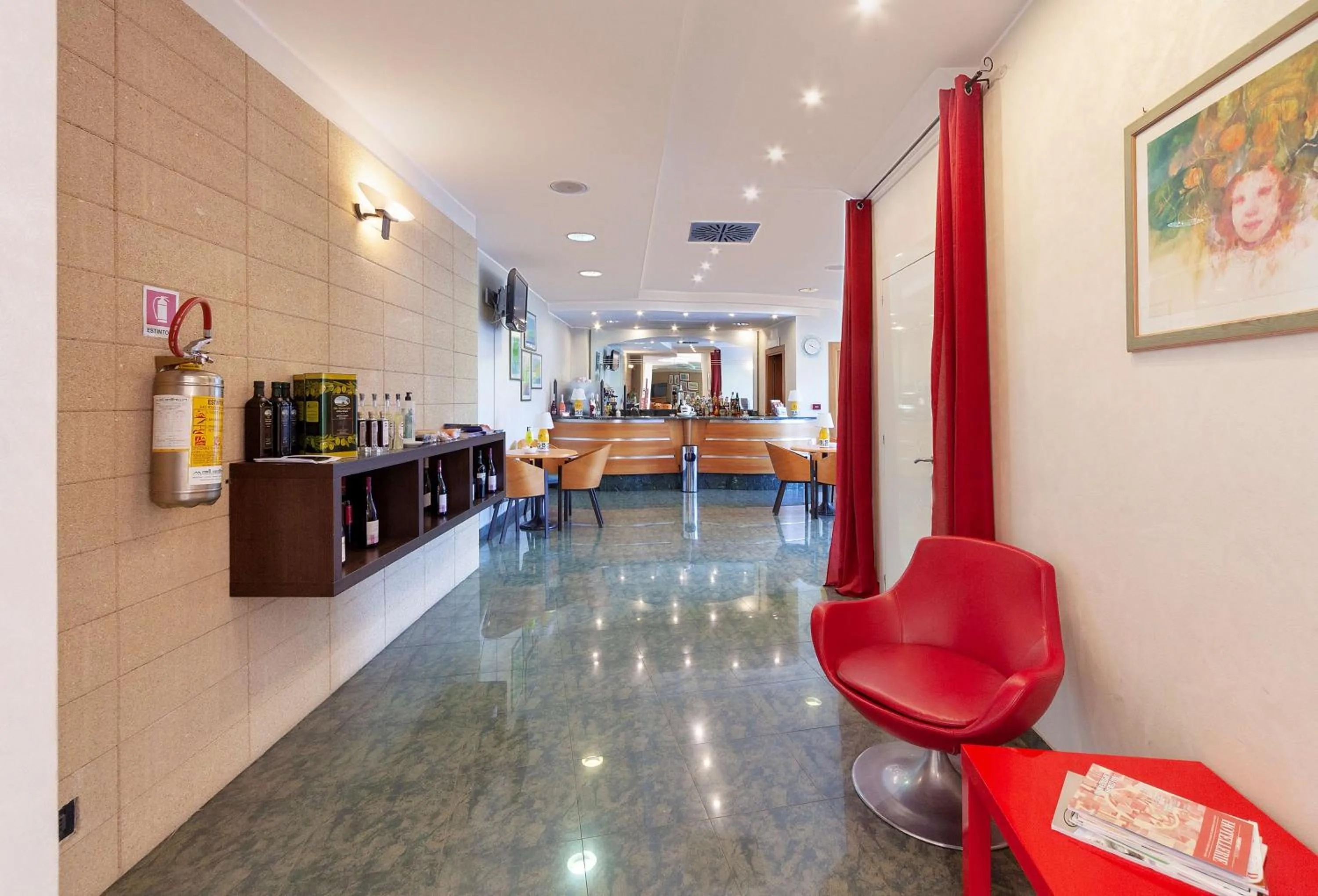 Lobby or reception, Bed in Best Western Hotel Imperiale