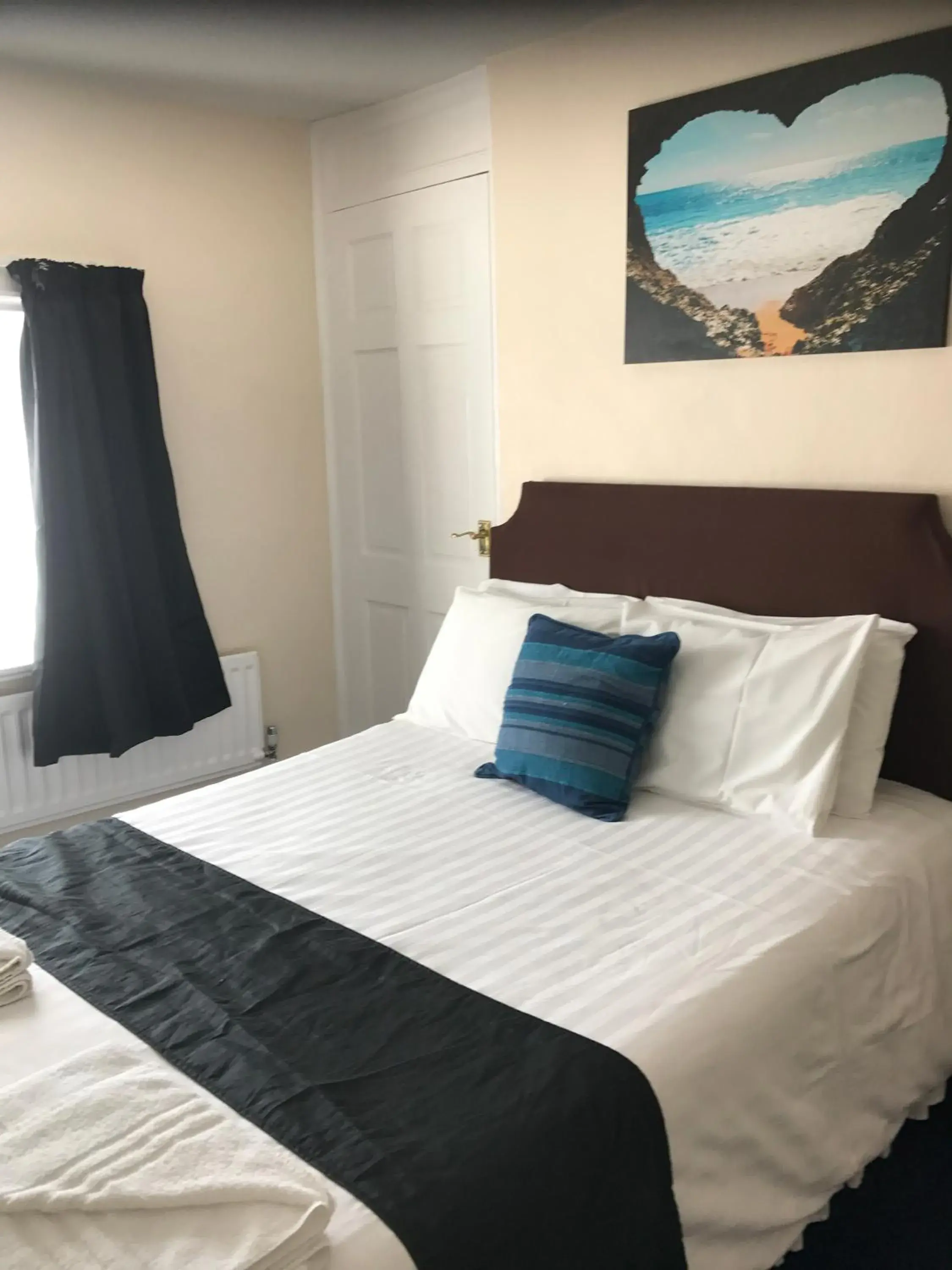 Double Room with Private Bathroom in The Black Swan Inn Double Room with Private Bathroom in The Black Swan Inn