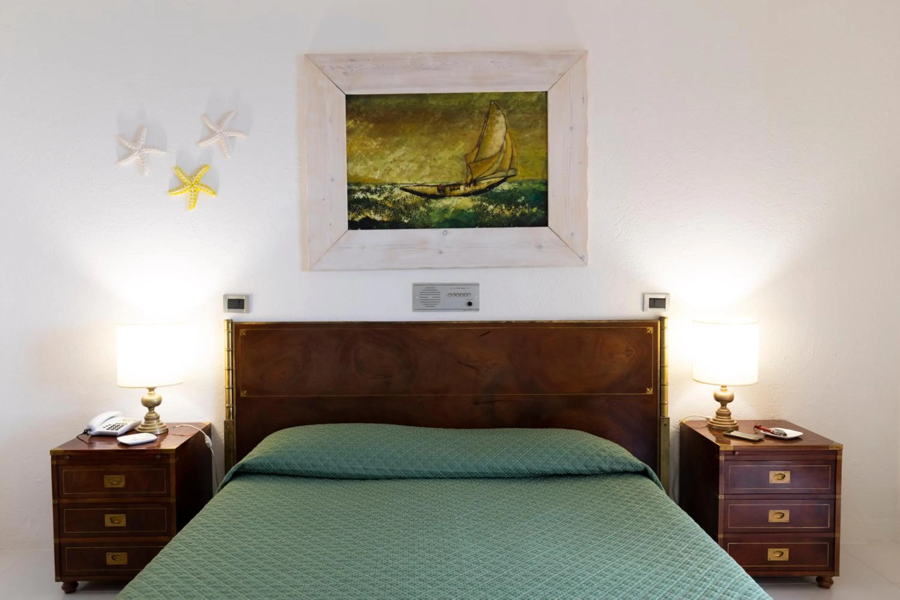 Street view, Bed in Grand Hotel De Rose