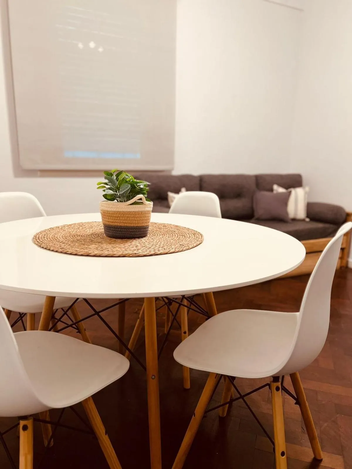 Dining area in Sucre Suites