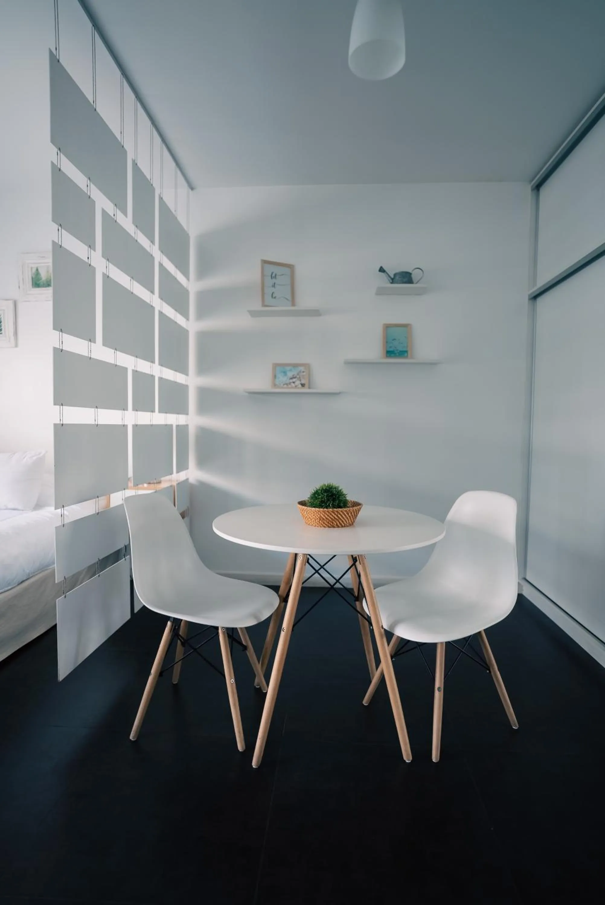 Dining area in Sucre Suites
