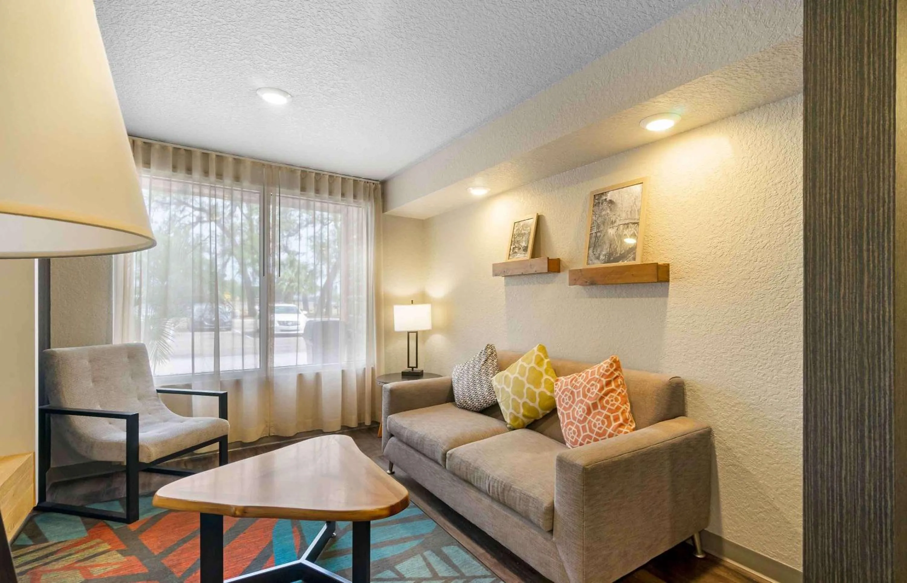 Lobby or reception in Extended Stay America Select Suites - Tampa - Northeast