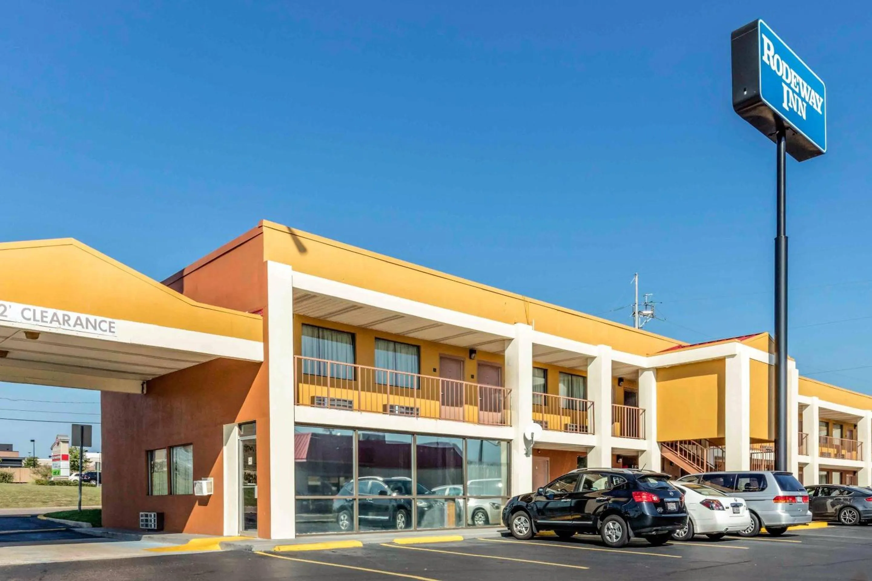 Property building in Rodeway Inn Prattville I-65