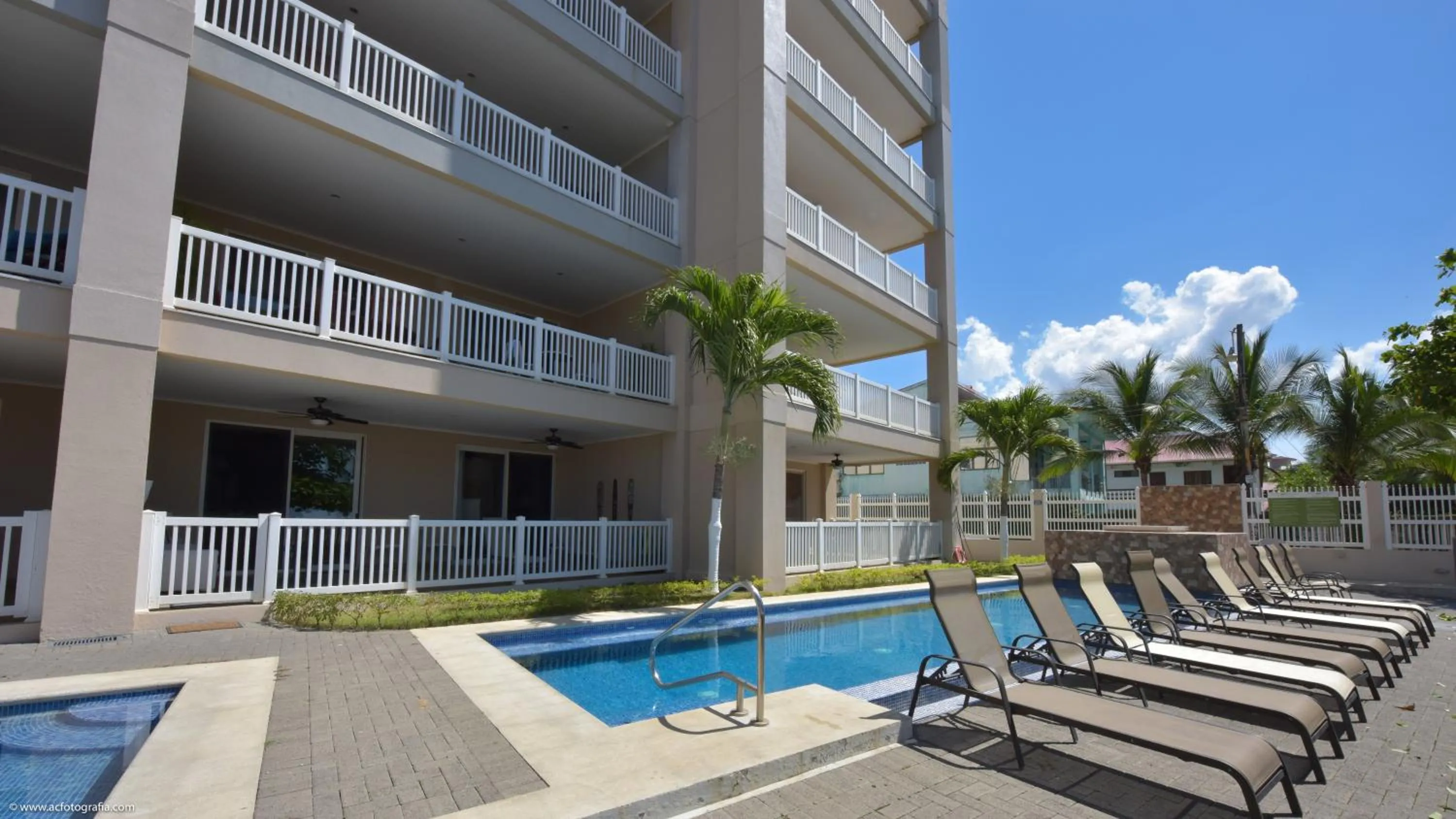 Swimming pool in The Palms Jaco