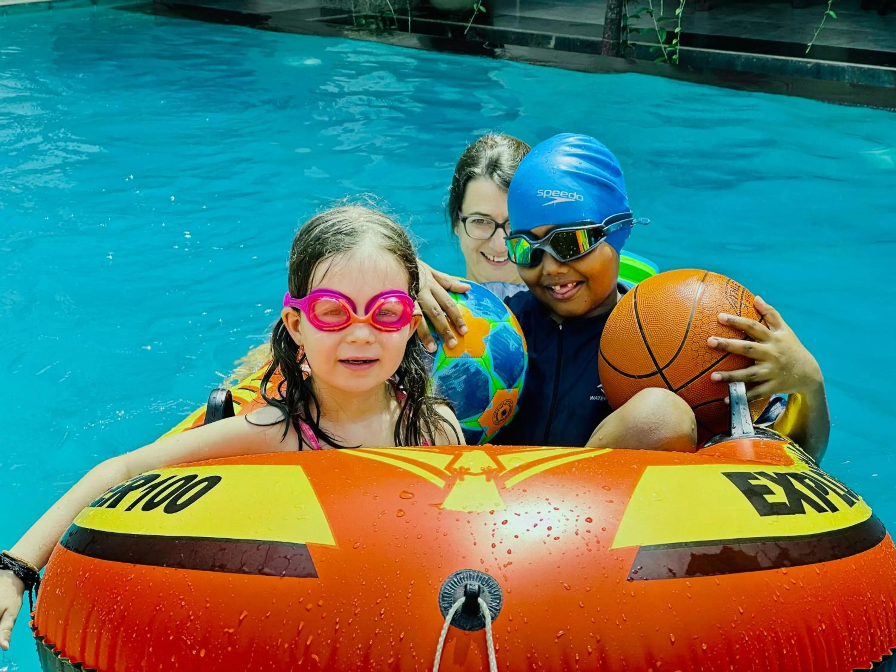 St CLAIRE'S GREEN Negombo Hotel & Hostels