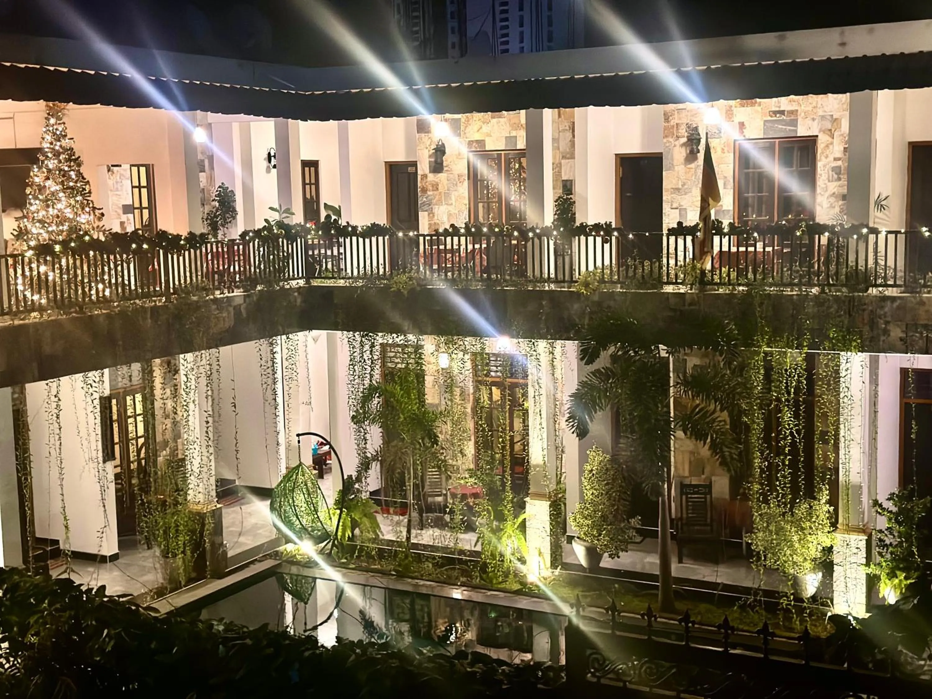 St CLAIRE'S GREEN Negombo Hotel & Hostels