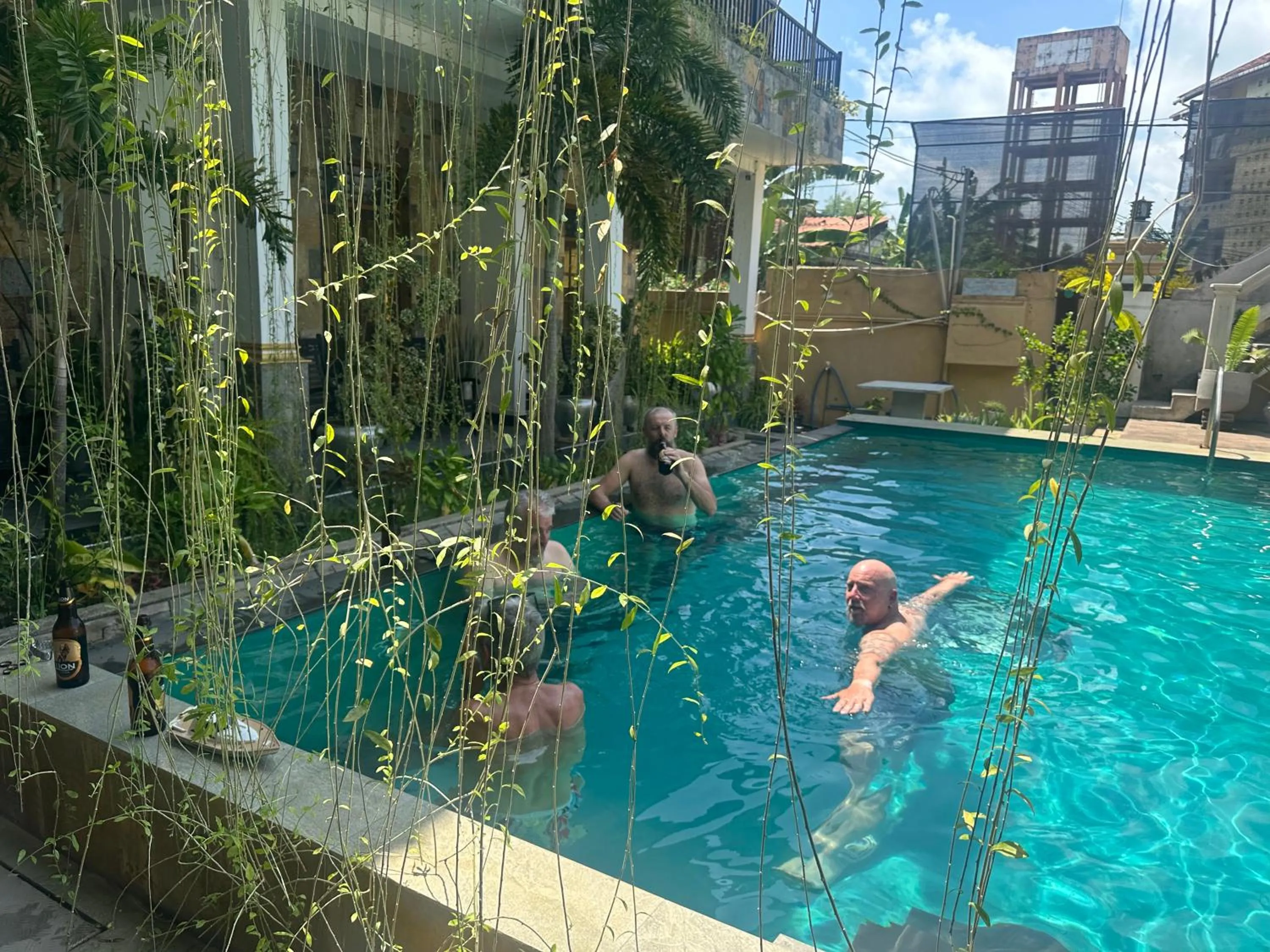 St CLAIRE'S GREEN Negombo Hotel & Hostels