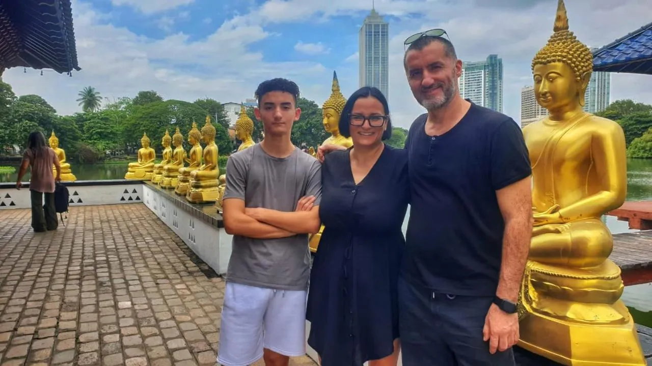 St CLAIRE'S GREEN Negombo Hotel & Hostels