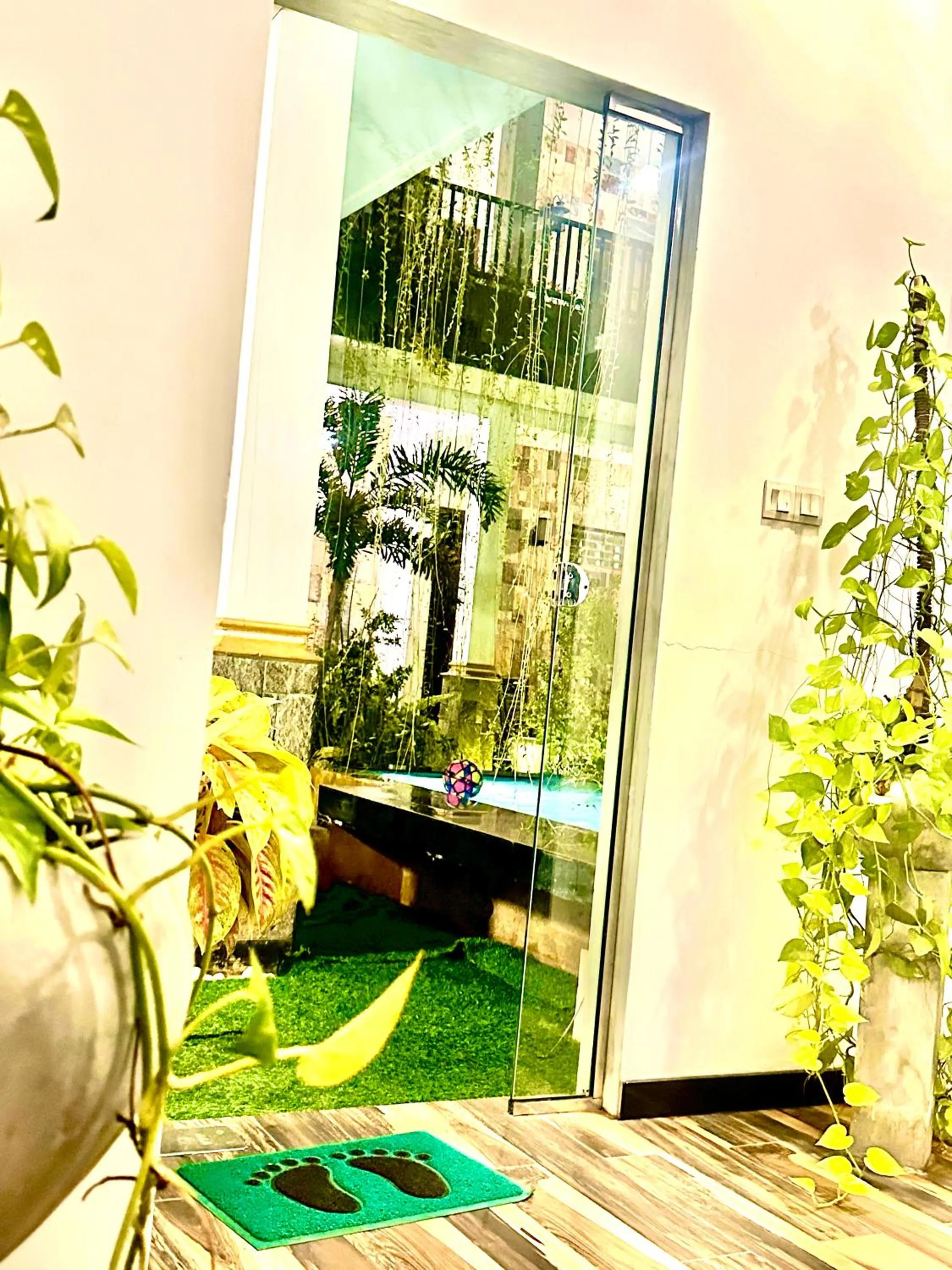 St CLAIRE'S GREEN Negombo Hotel & Hostels