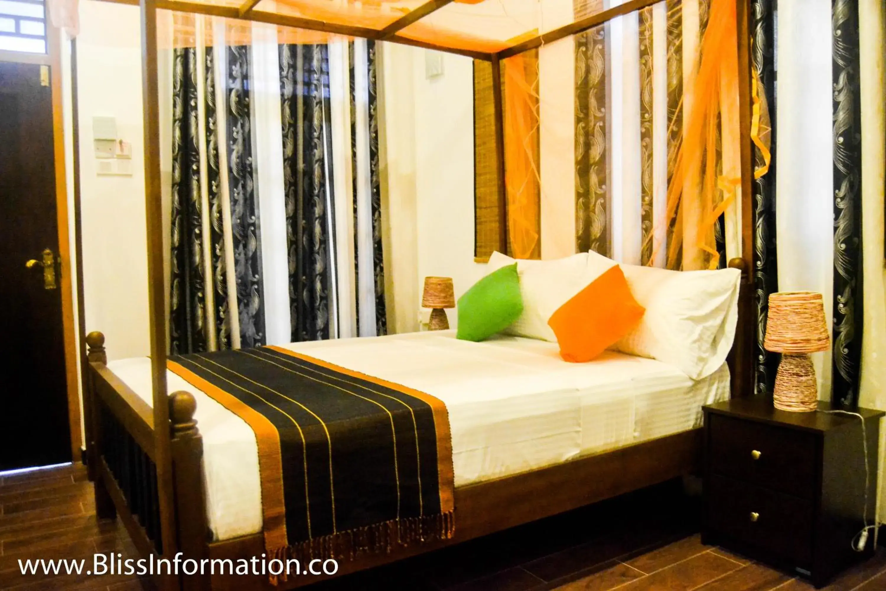 Deluxe Double Room - single occupancy in St CLAIRE'S GREEN Negombo Hotel & Hostels Deluxe Double Room - single occupancy in St CLAIRE'S GREEN Negombo Hotel & Hostels