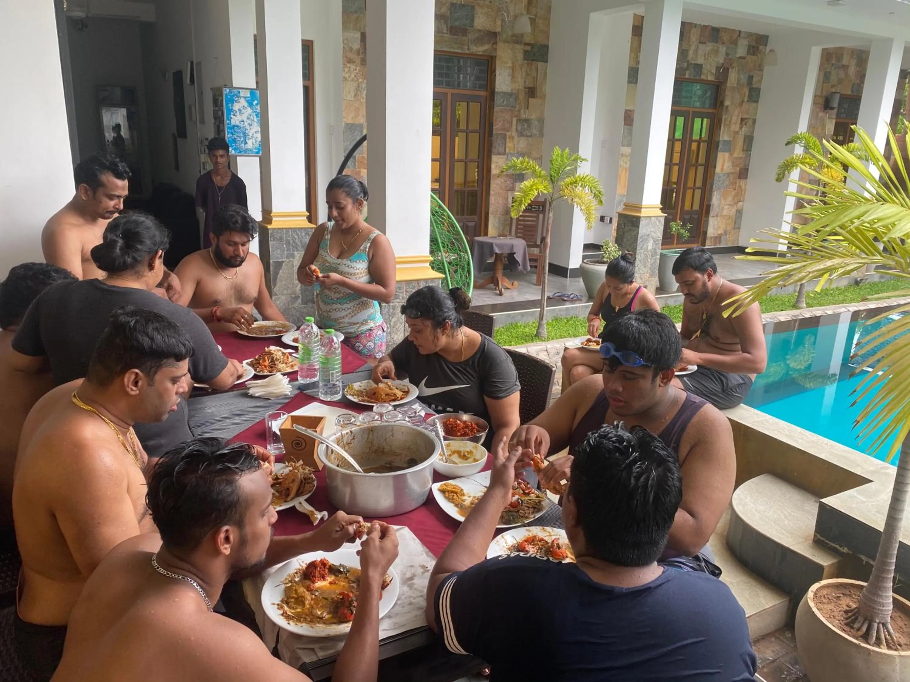 Family in St CLAIRE'S GREEN Negombo Hotel & Hostels