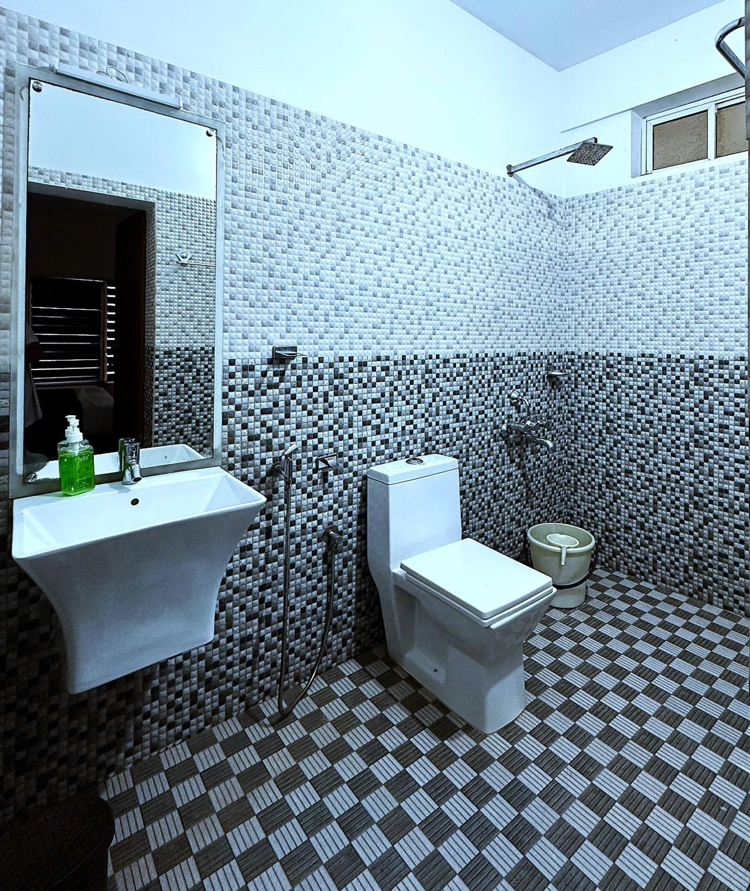 White Shell Beach House